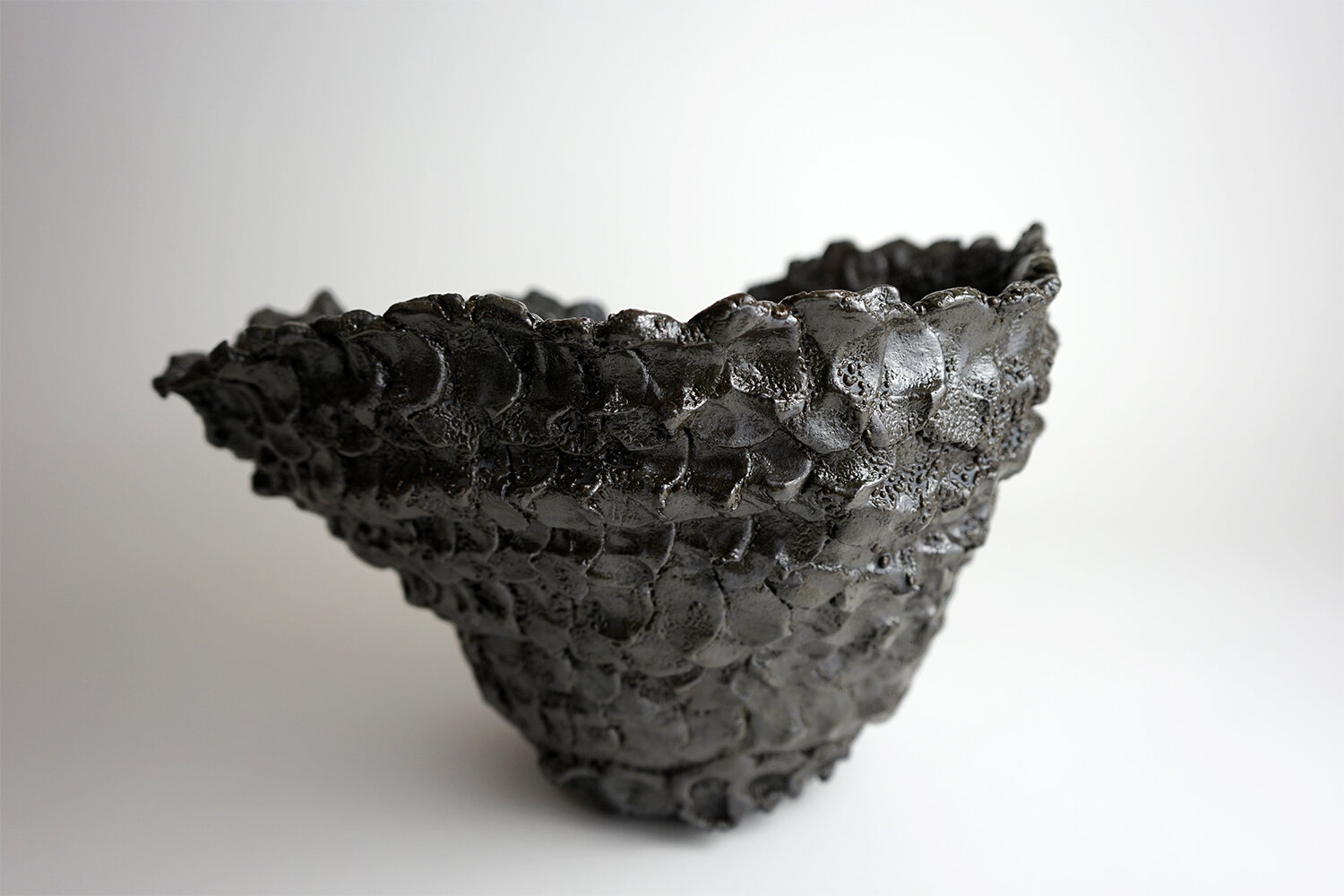  2020    9 x 13.5 x 11.5 inches     Glazed Ceramic 