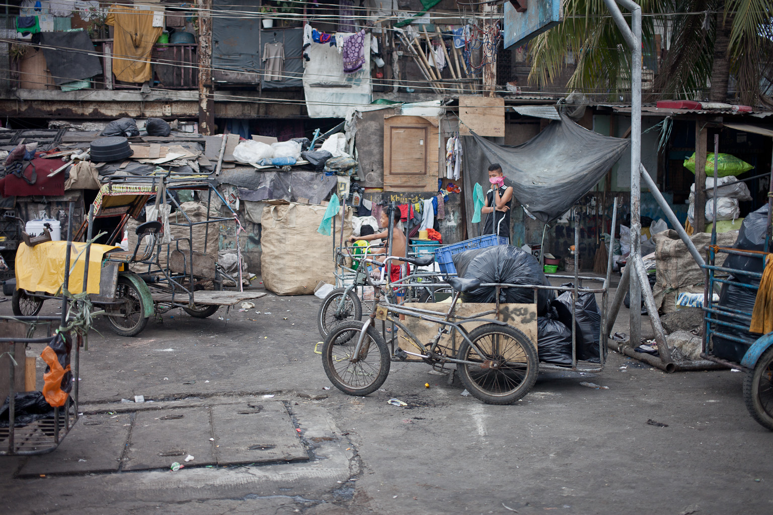 Tondo-slum-21.jpg