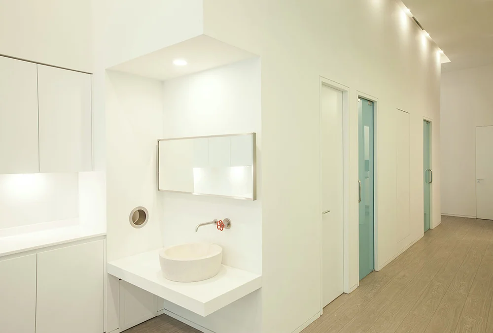 PureSmile-Shanghai-Gloria-Photo-02.jpg
