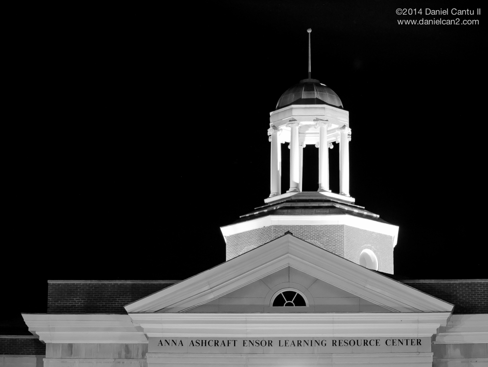 A night scene of Georgetown College's library, circa 2011