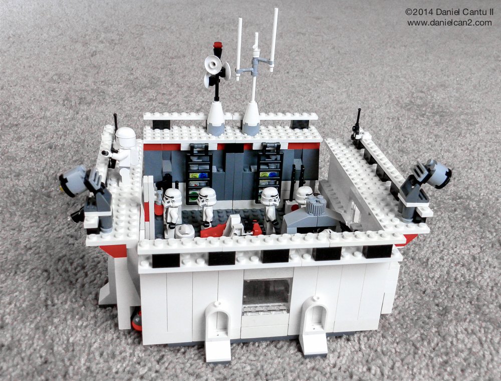 Daniel-Cantu-II-LEGO-Base-1.jpg