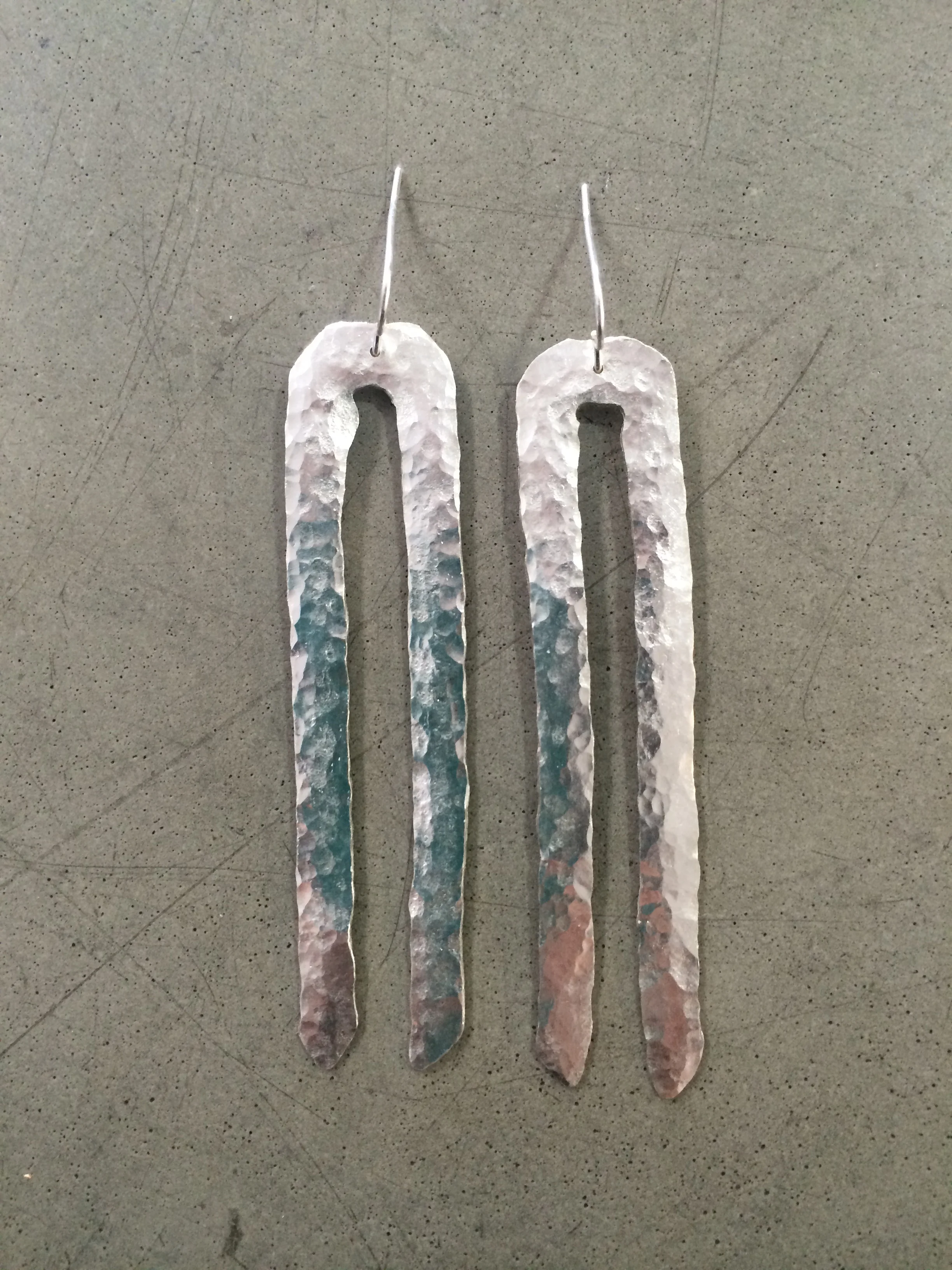 Prong earrings sterling silver