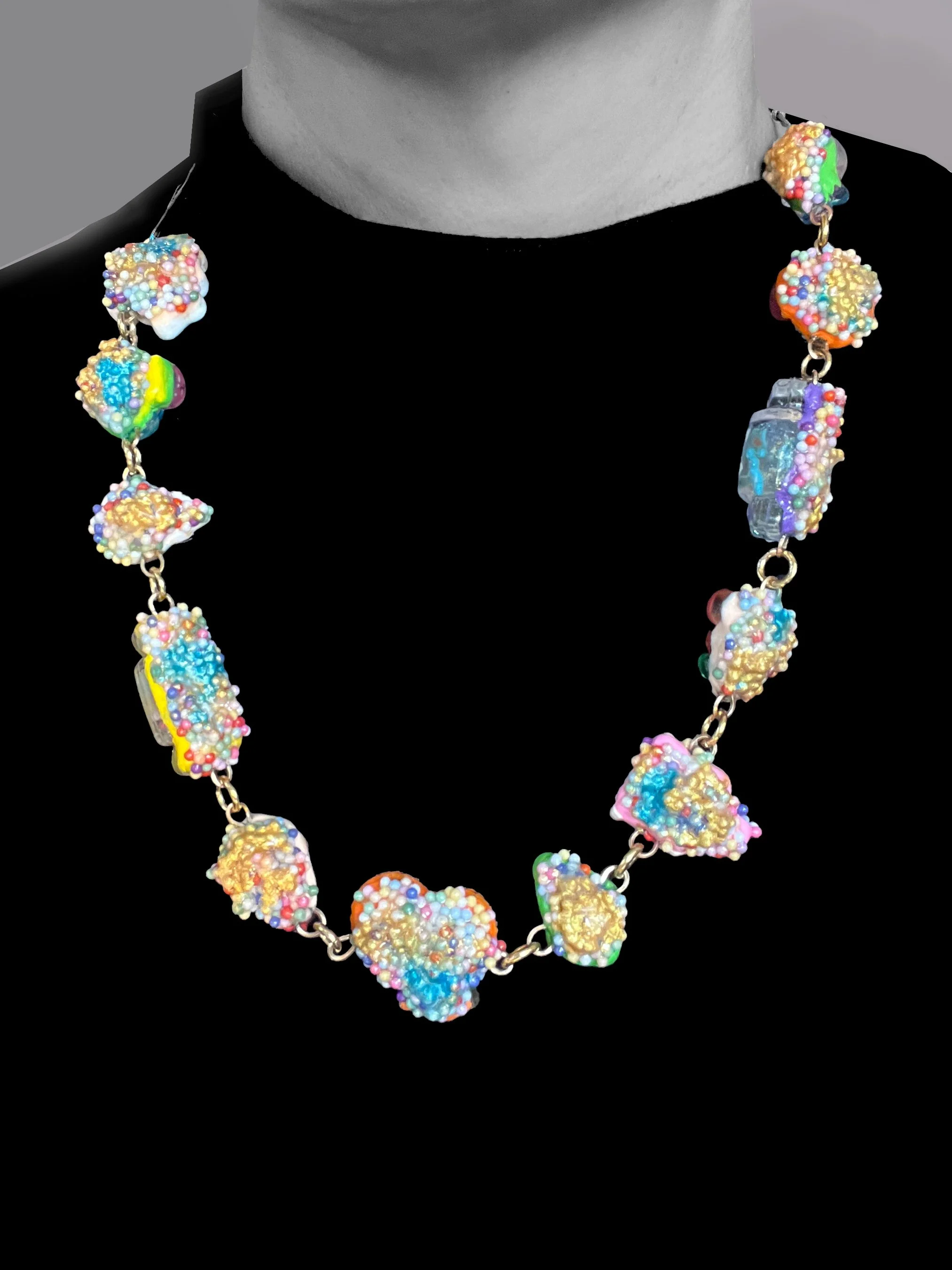 Sweet Tooth back scale bw.jpg