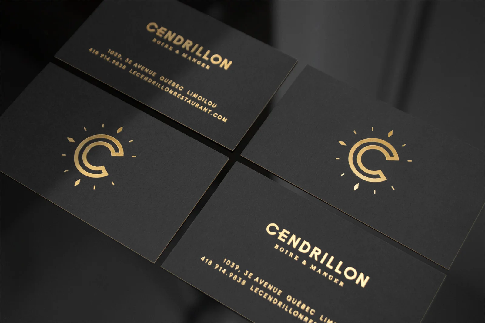 cartes d’affaires du restaurant Cendrillon à Québec conçues par le studio de design graphique Figure.