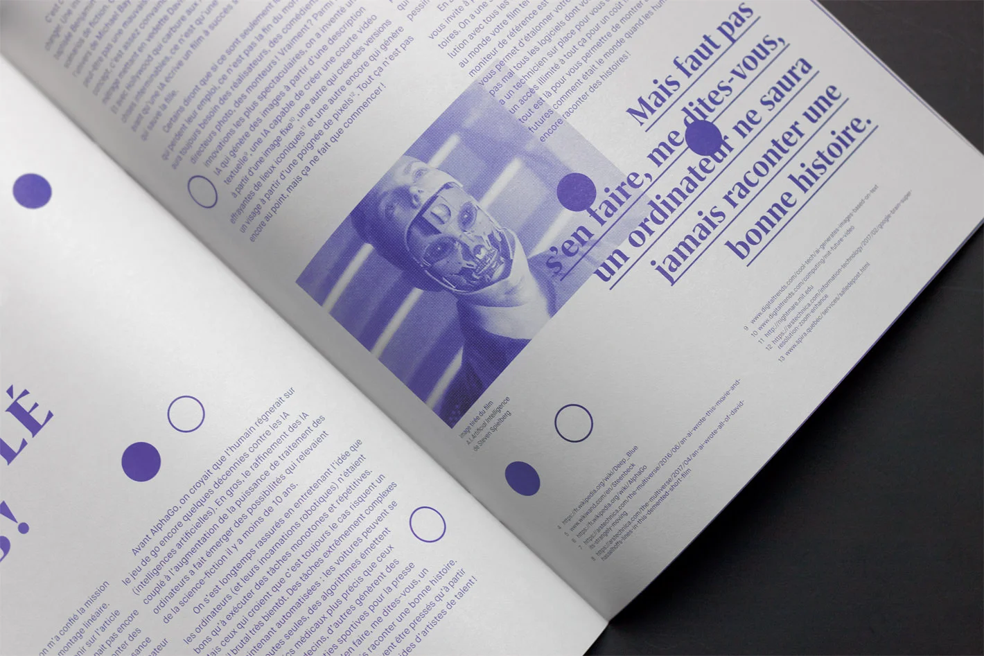 Mise en page du document imprimé faite par le studio de design graphique Figure.