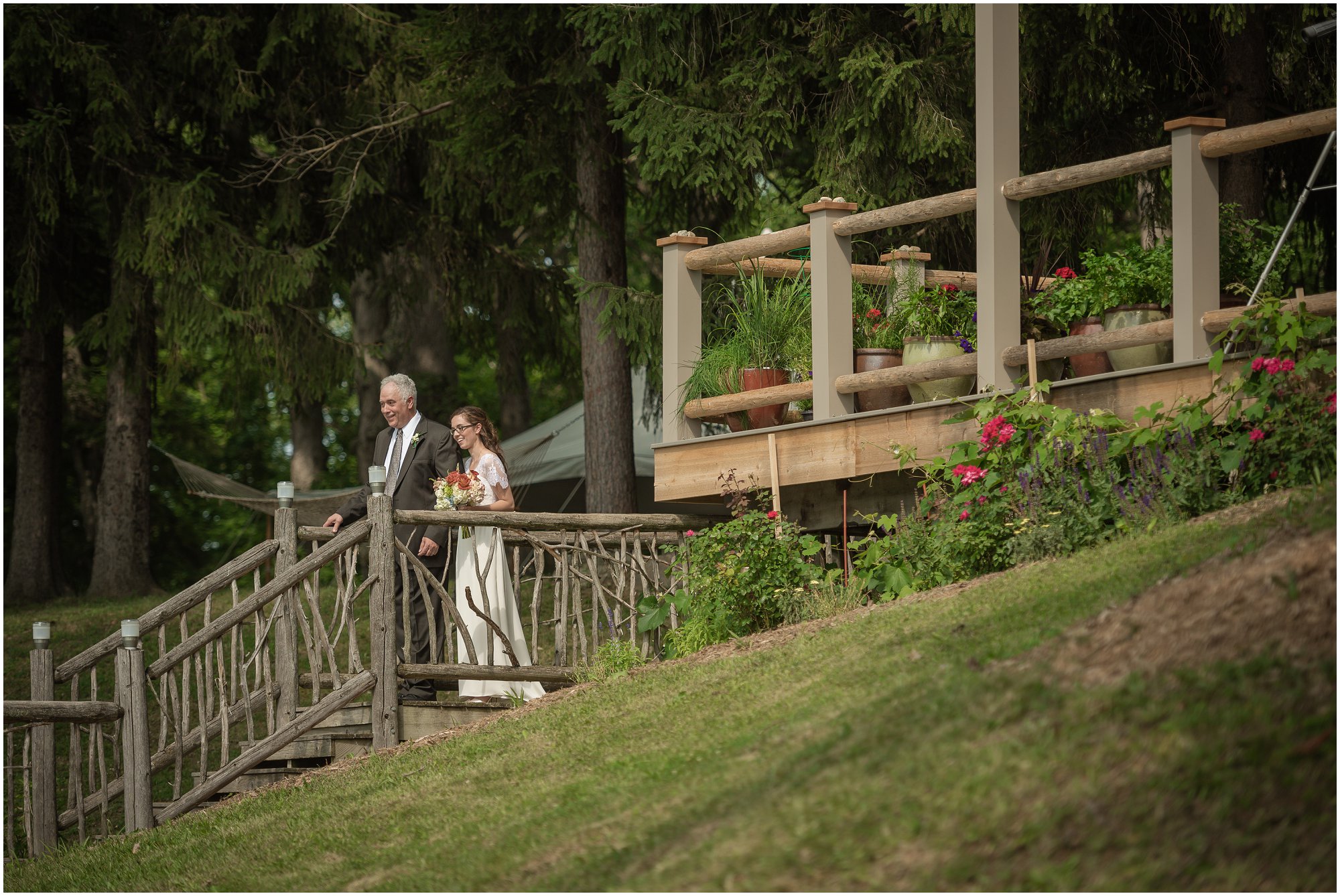 The-lodge-at-nordman-lake-wedding-chelsea-michigan_1176.jpg