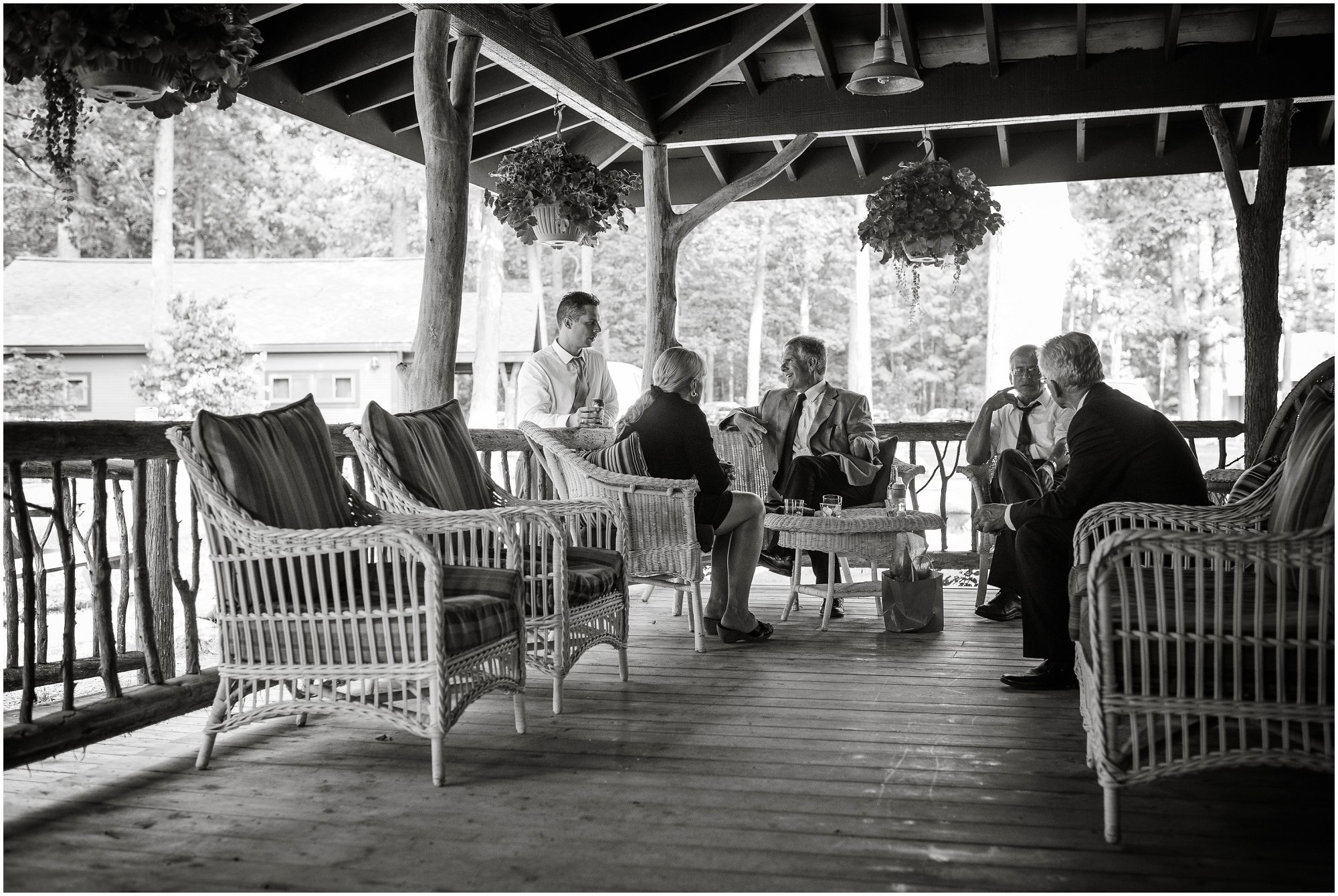 The-lodge-at-nordman-lake-wedding-chelsea-michigan_1189.jpg