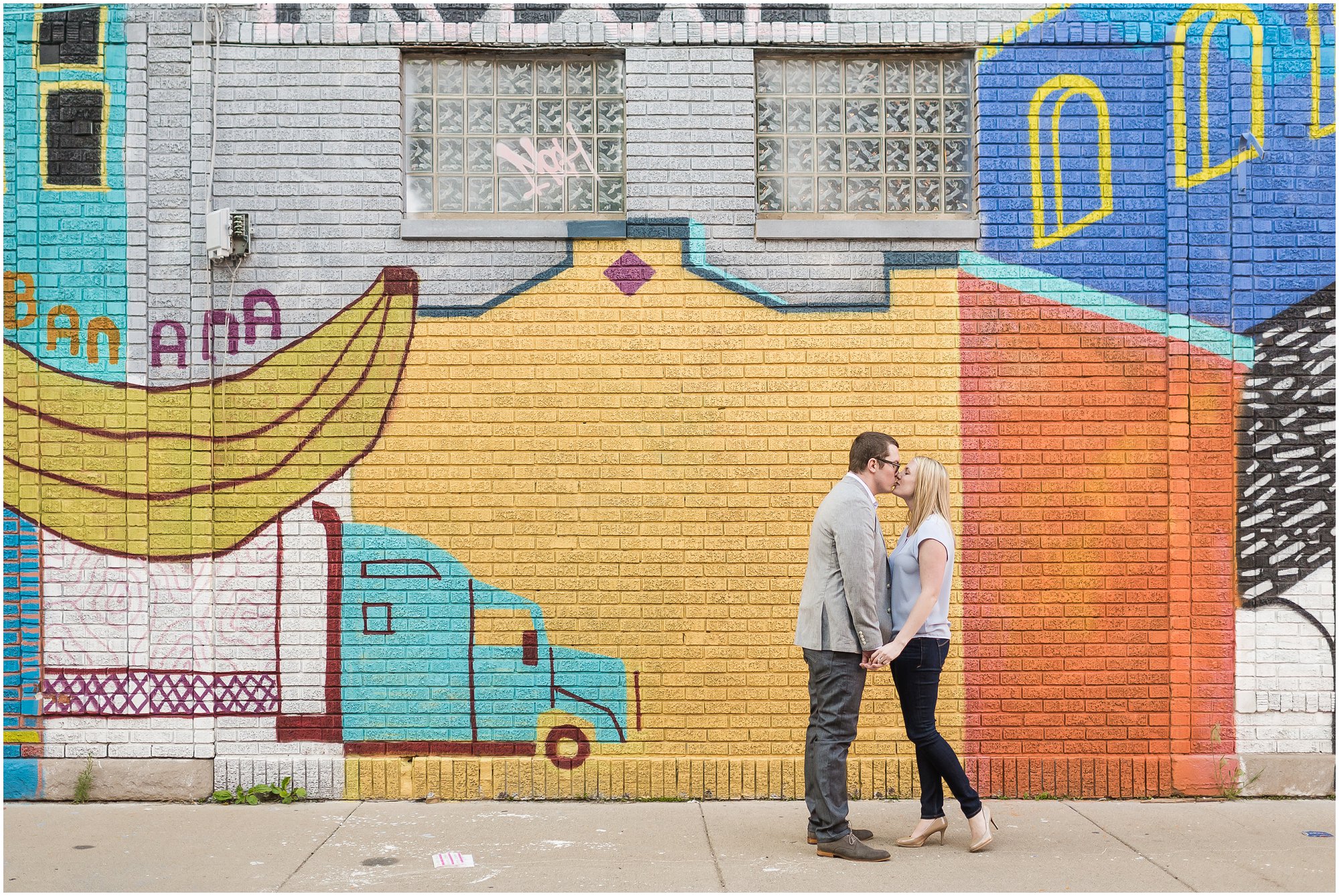 downtown-detroit-engagement-session_0801.jpg