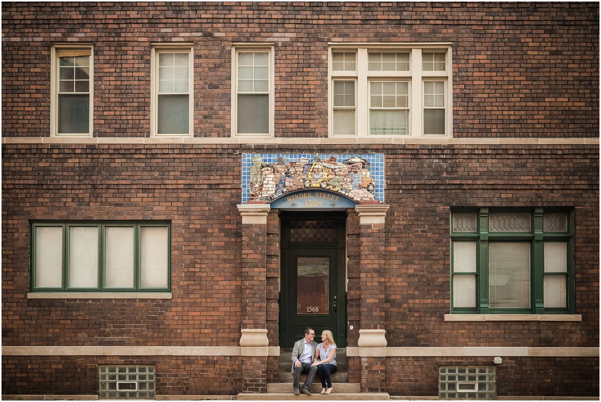 downtown-detroit-engagement-session_0803.jpg