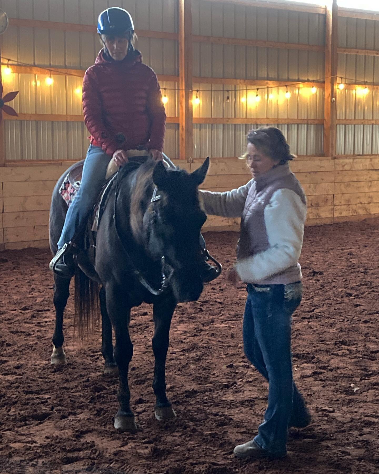 Heather gives production coordinator Robin a little lesson on understanding horse behaviour - half the fun of filming is the worlds we get to discover. Grand River Ranch is a special place with a phenomenal aura ❤️😊 PS I got to ride a horse that day