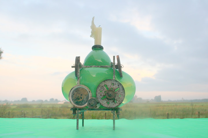 Glass in Meccano 2013