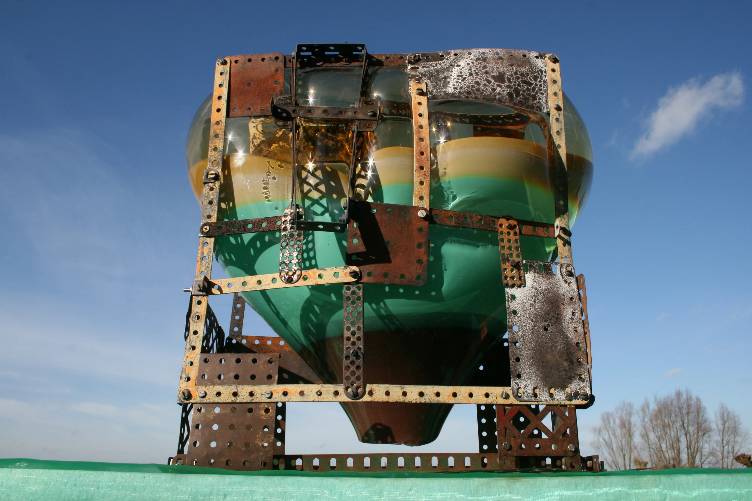 V Huszar bubble, 2014 glass in Meccano