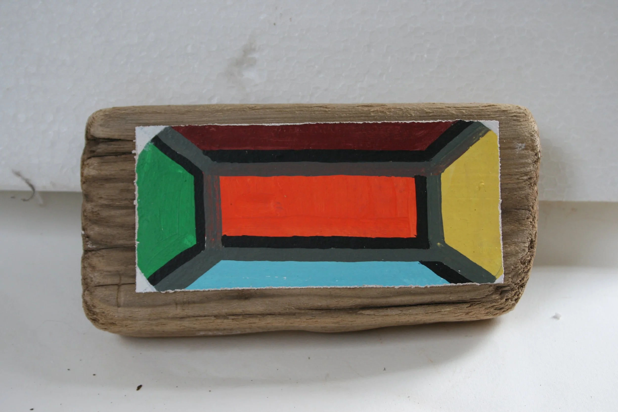 2014, 07x25x04cm, hout, gips en acryl