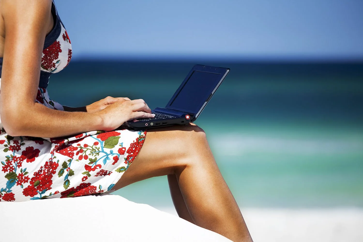 Carotenoids, skin and cellulite