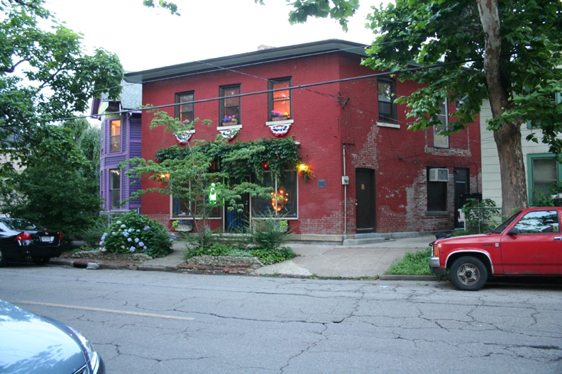 1031 Literary Ave