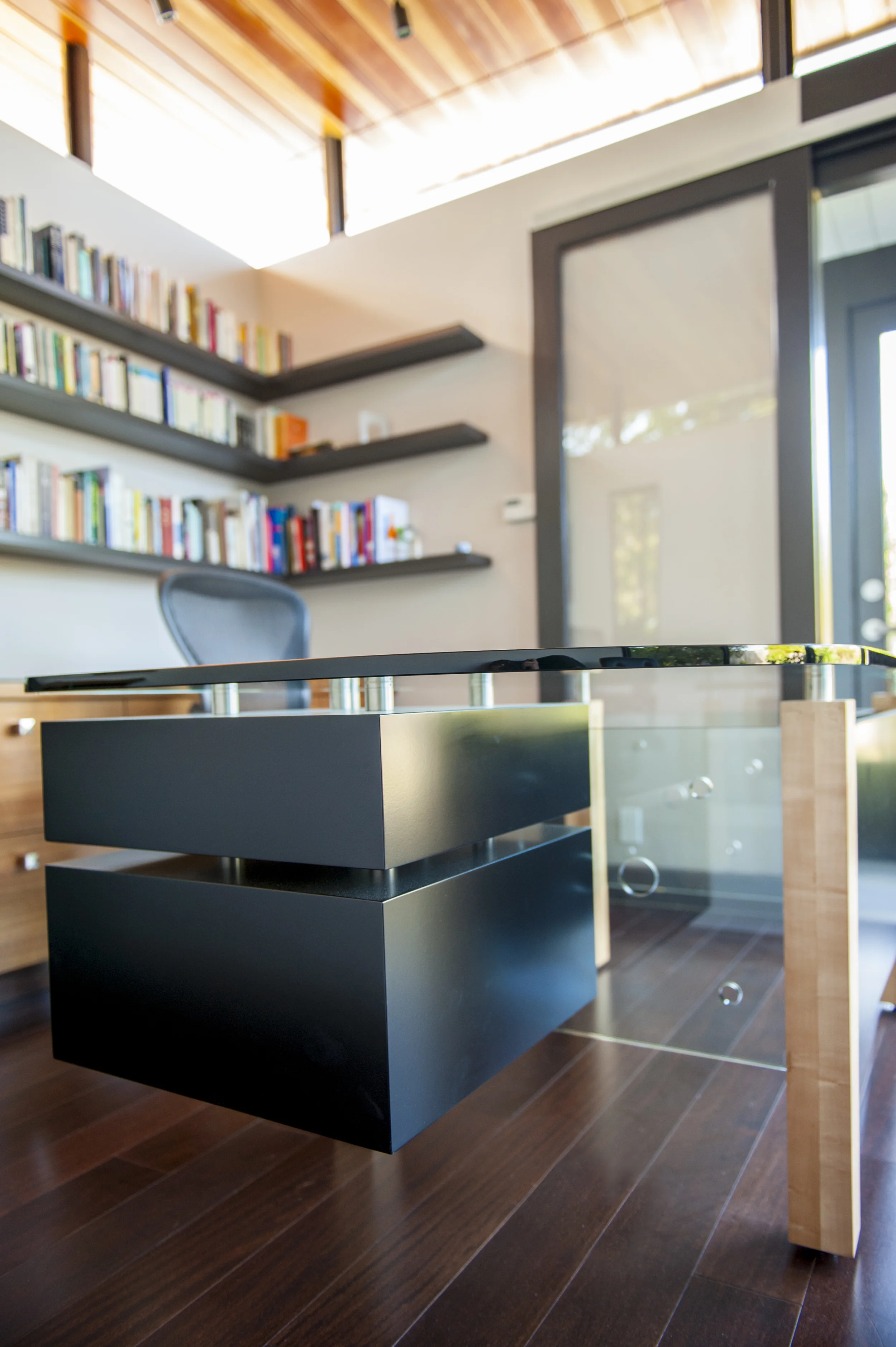 custom office desk design