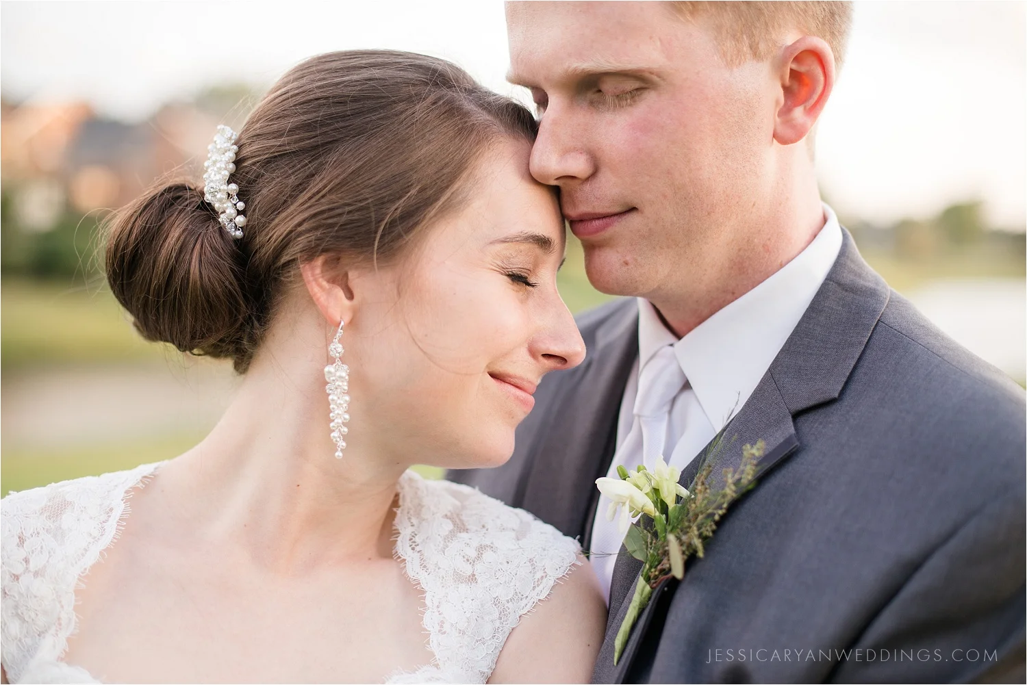 Louisville-Wedding-Oxmoor-Country-Club_0118.jpg