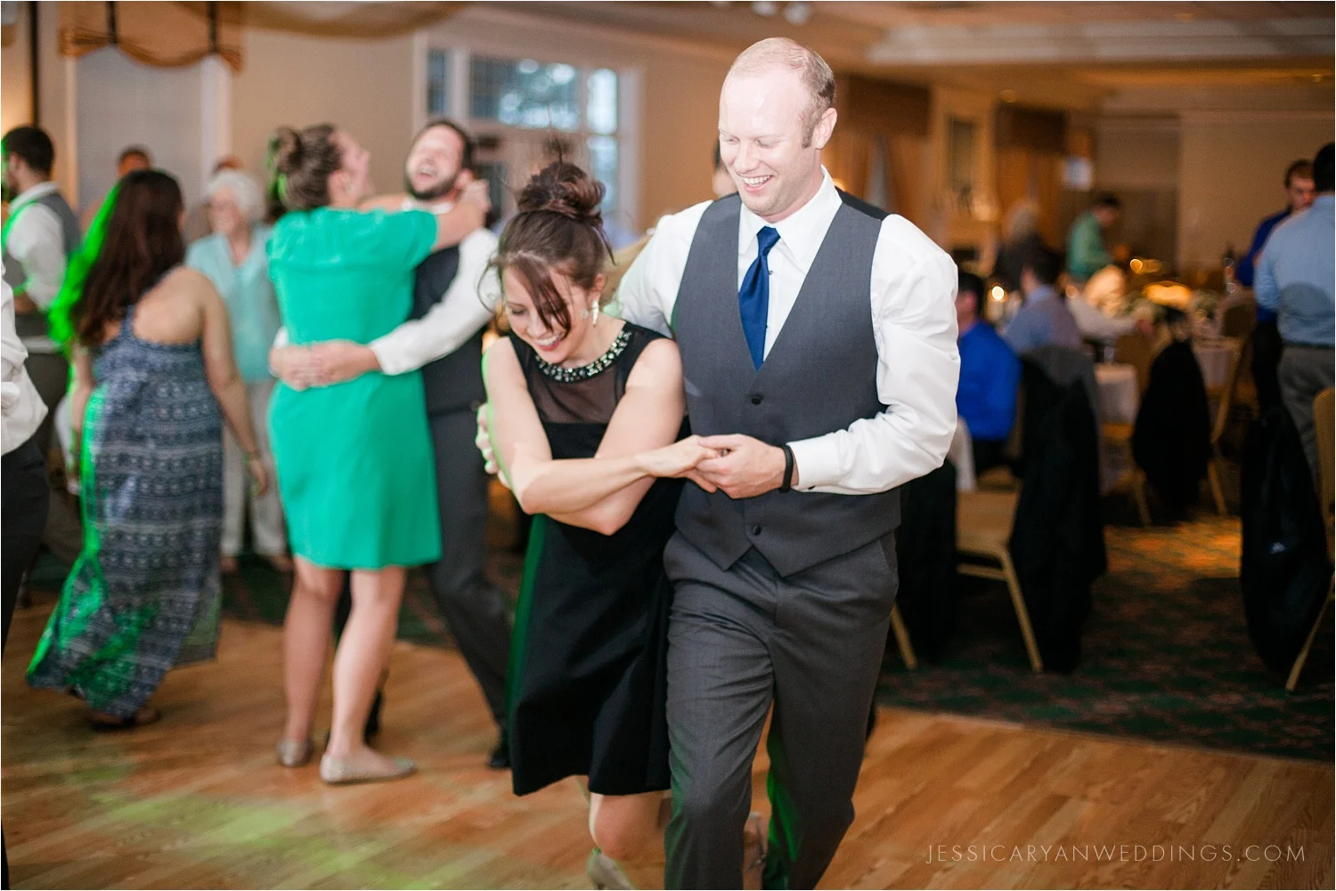 Louisville-Wedding-Oxmoor-Country-Club_0129.jpg
