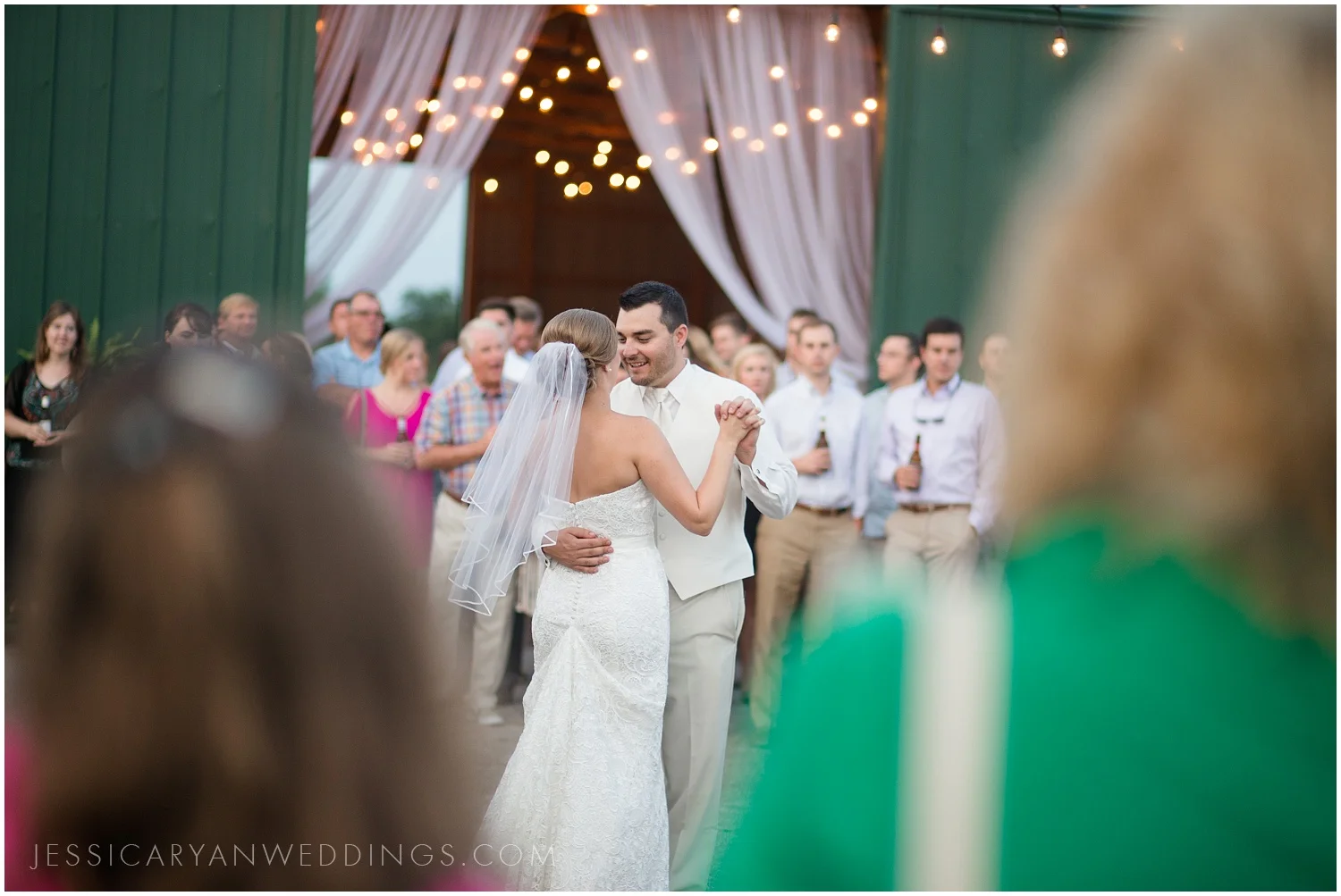Louisville-Wedding-Photographer_0064.jpg