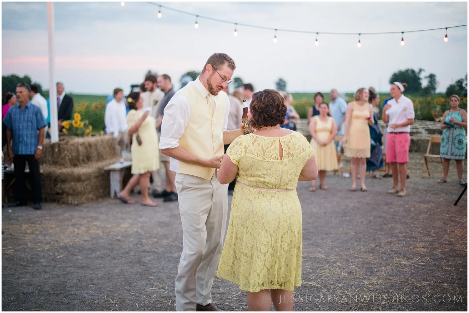 Louisville-Wedding-Photographer_0075.jpg