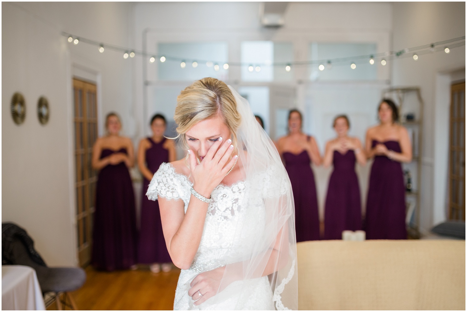 bride-getting-ready-louisville-wedding_0023.jpg