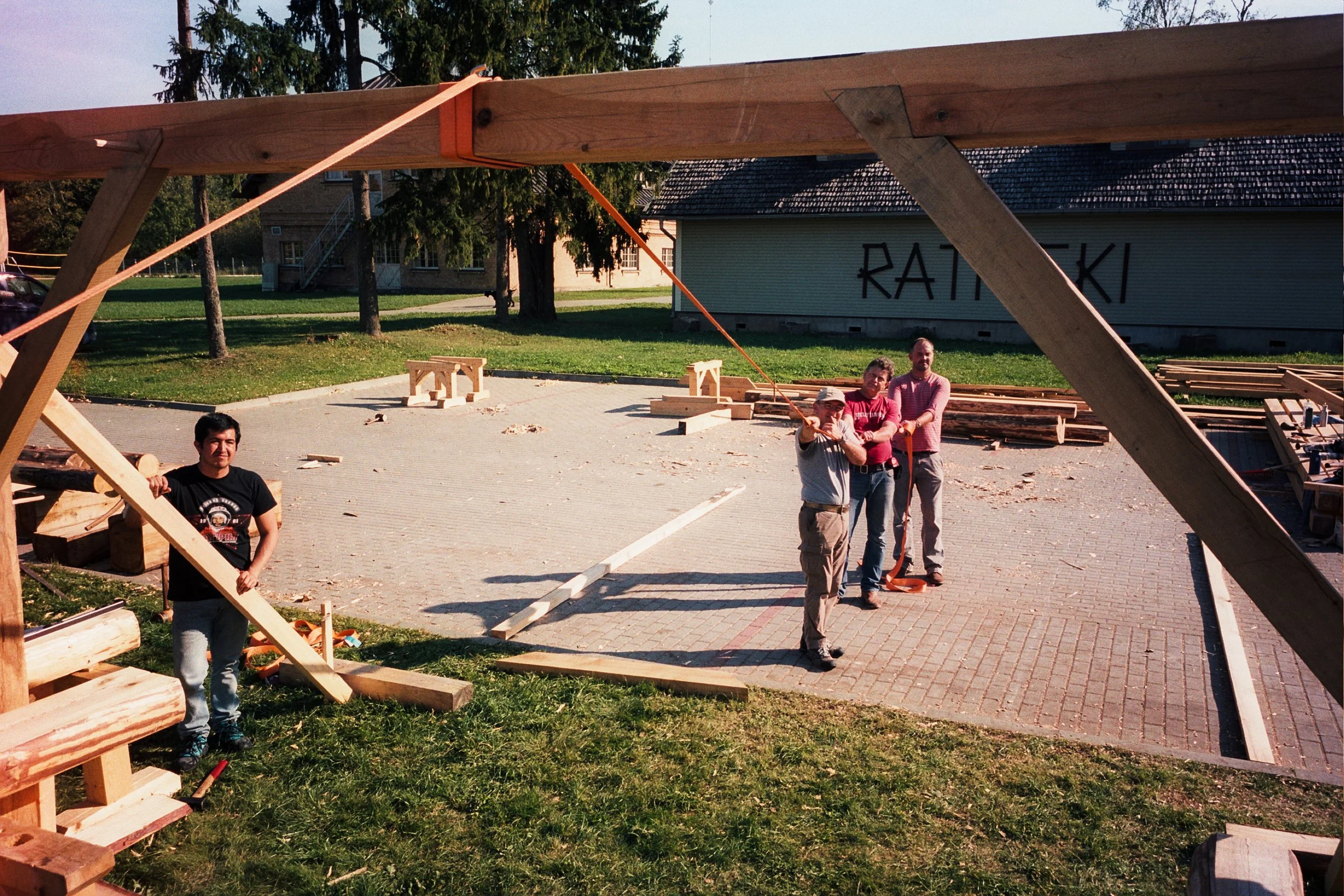0100_TimberFraming.JPG
