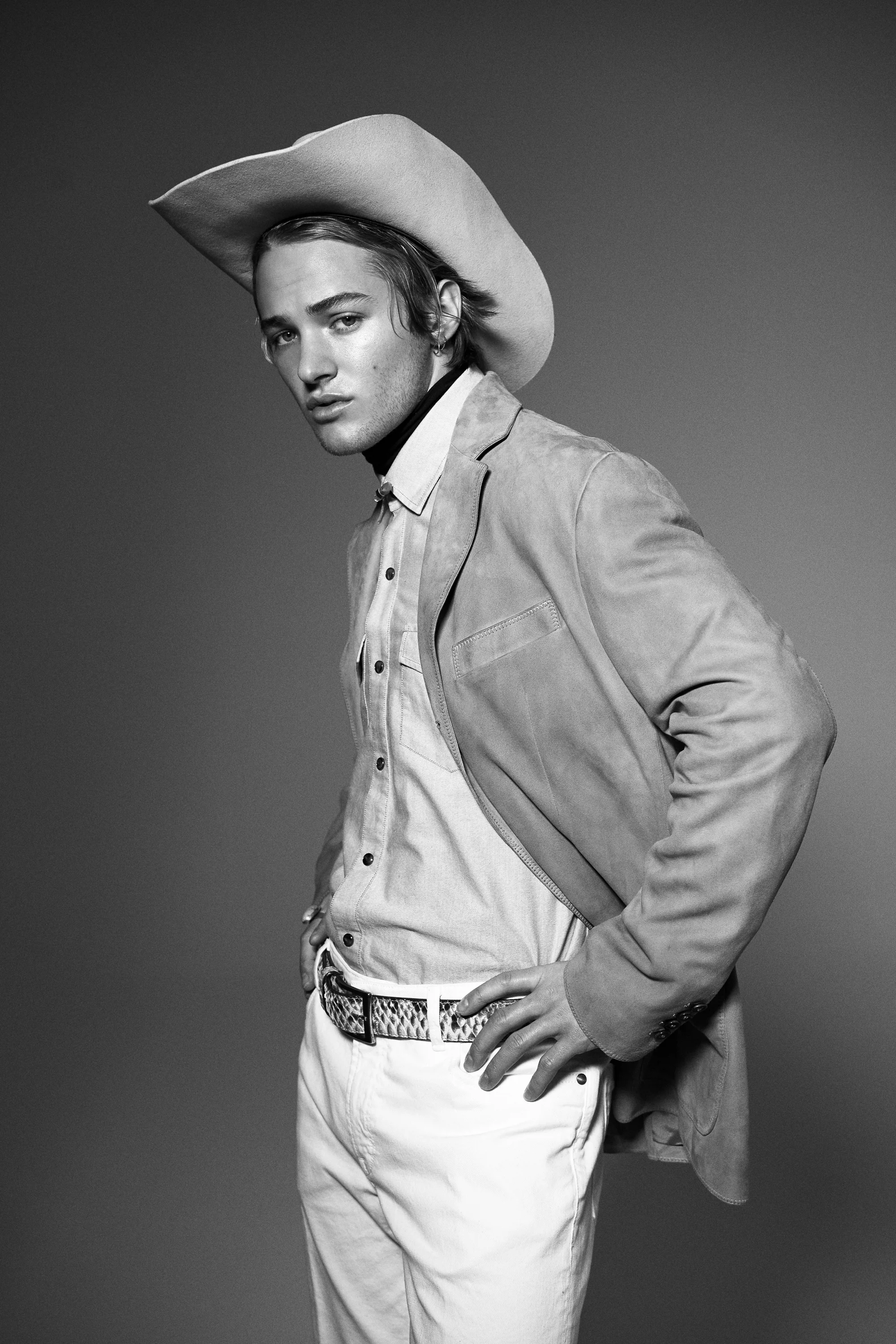 Mitchell Hoog / VMAN 2019