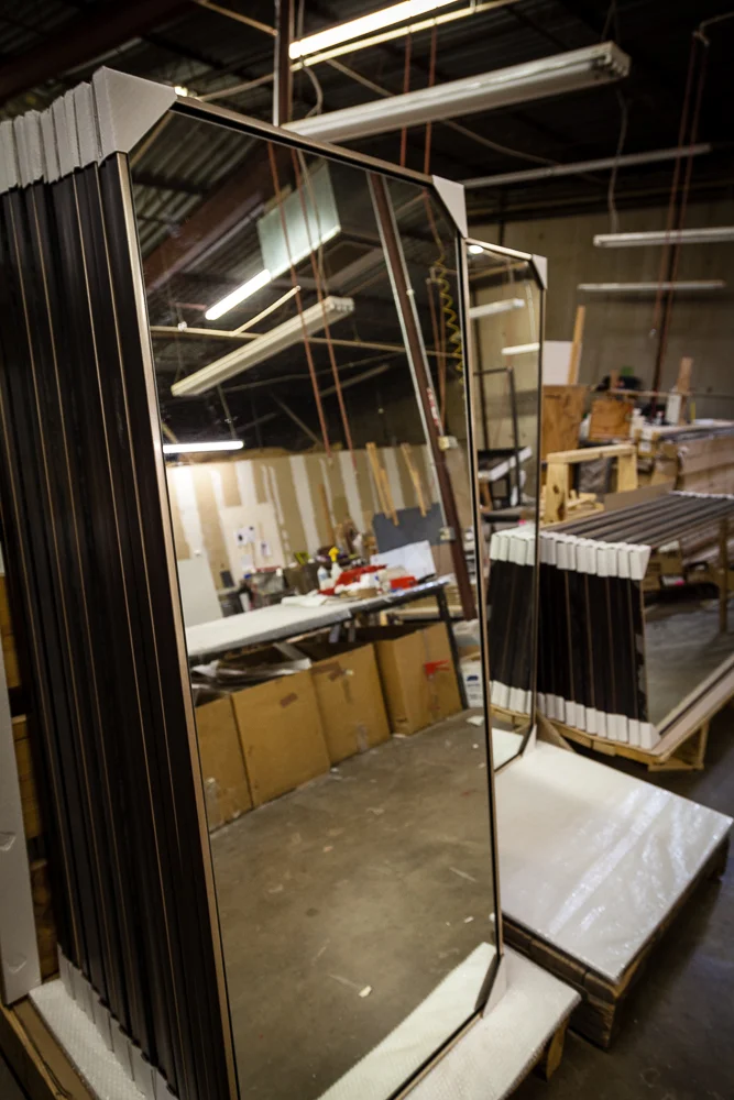 Art Dallas Inc Mirrorsẅ