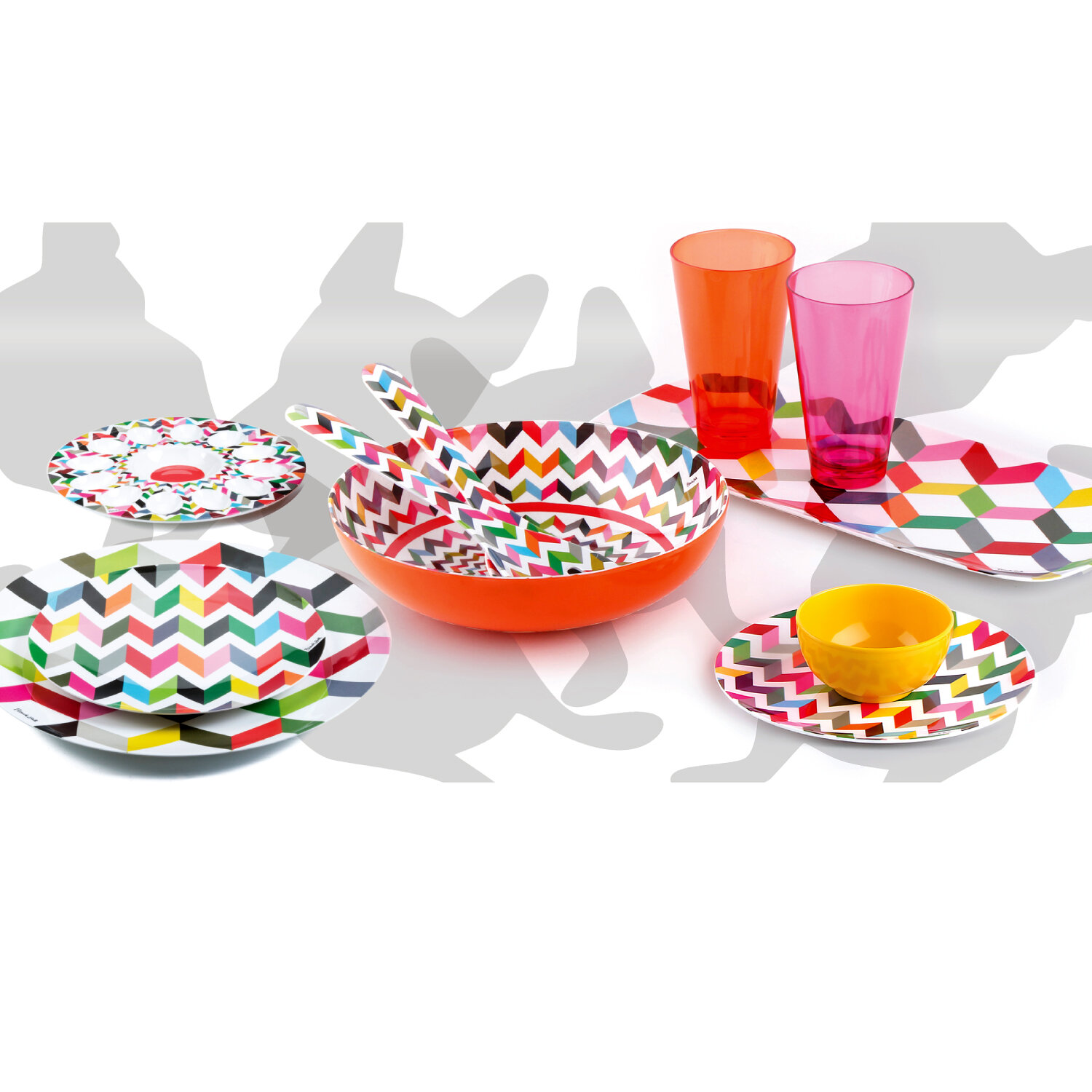  Composite image of French Bull‘s tableware and pattern background using Photoshop and Illustrator 