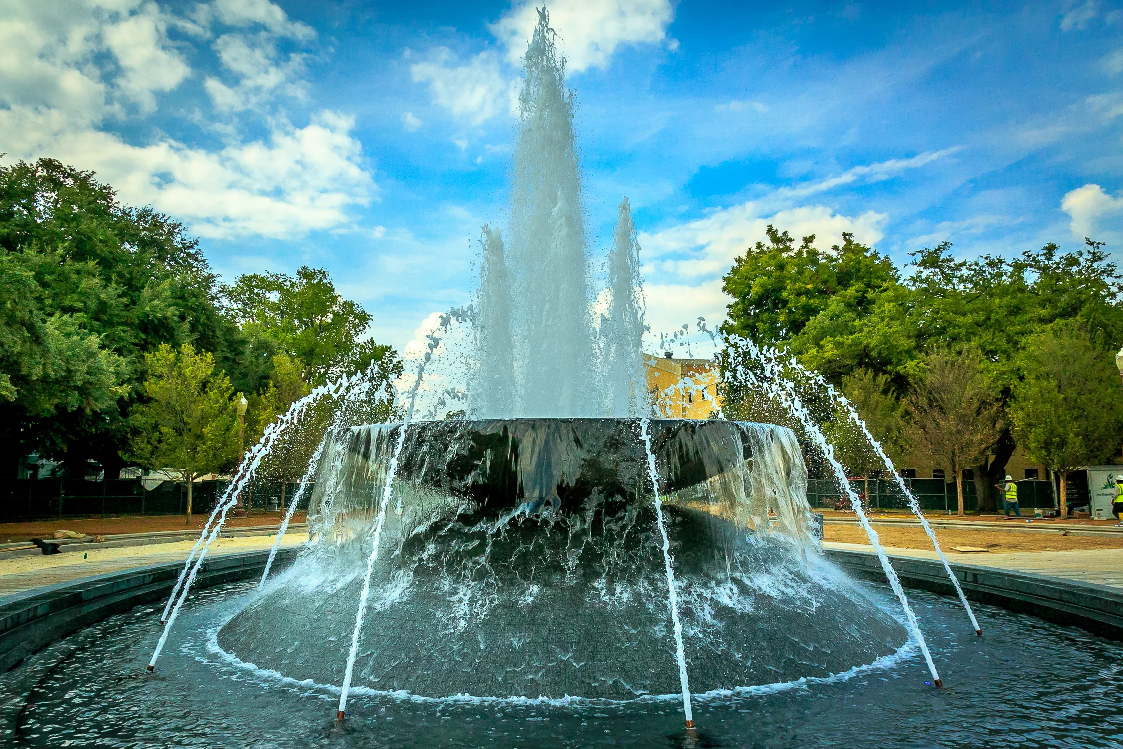 ROSENBALM FOUNTAIN | Baylor University