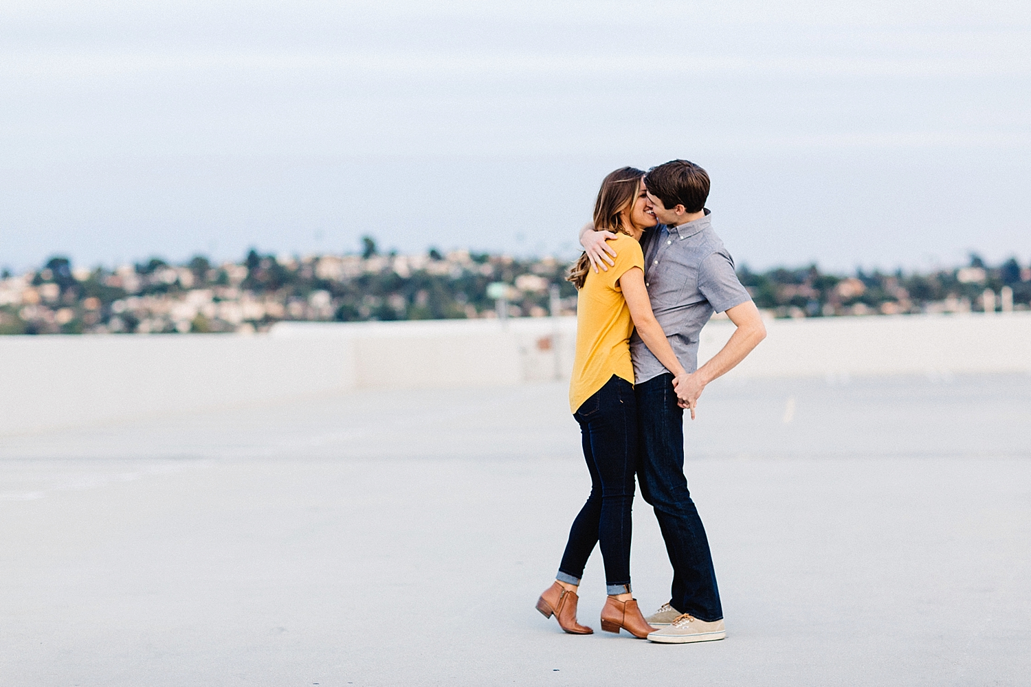 12_Griffith_Park_Los_Angeles_California_Engagement_Session_Photo.JPG