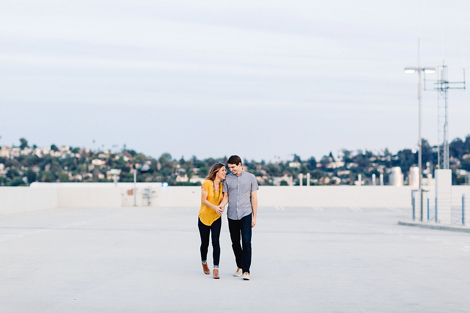 13_Griffith_Park_Los_Angeles_California_Engagement_Session_Photo.JPG