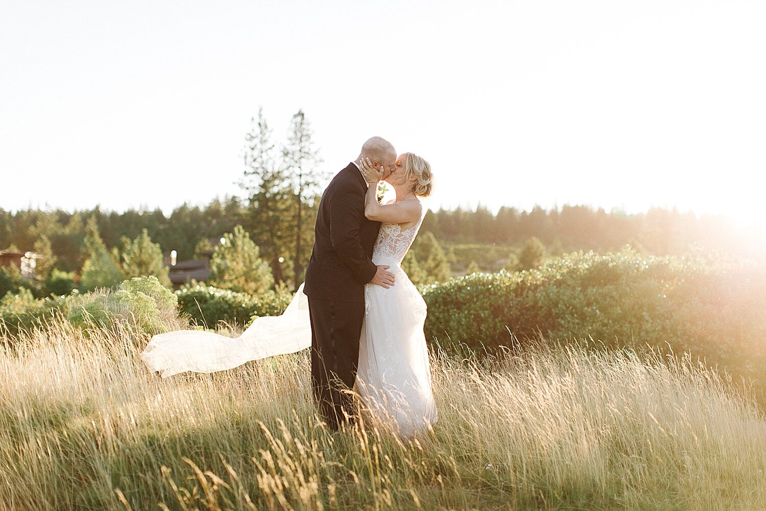 Tetherow-Resort-Bend-Oregon-Wedding-Photos-68.jpg