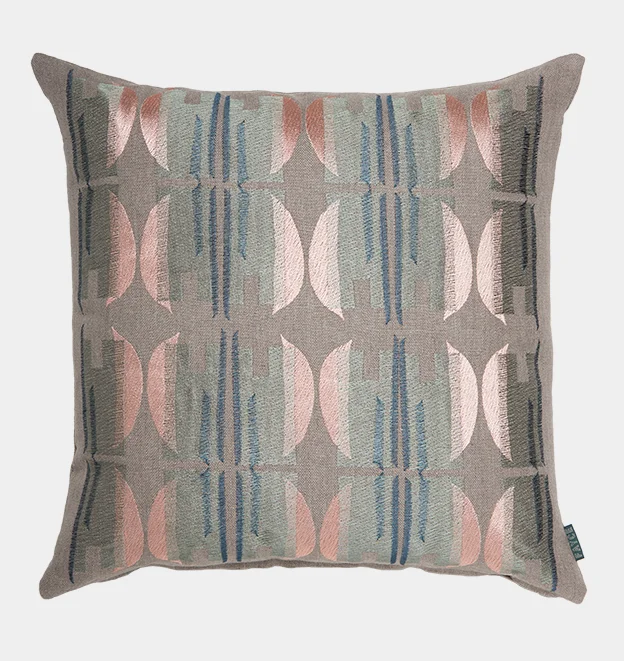 FAYCE-Moon-pillow.jpg