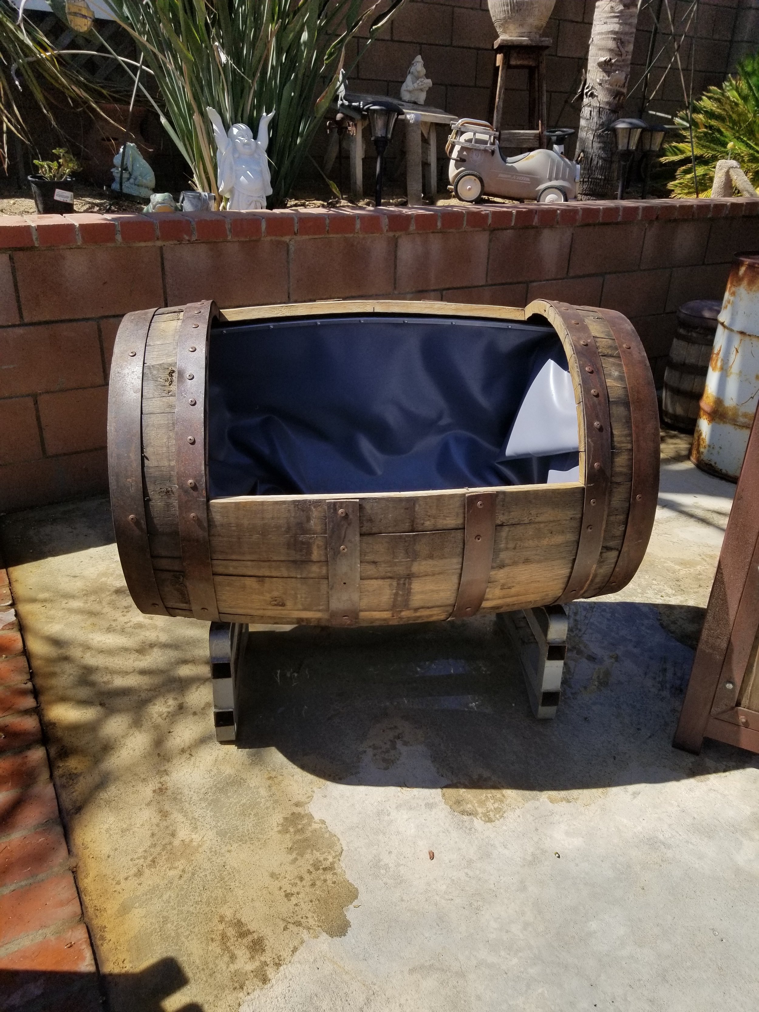 King Barrel Als And Info, Whiskey Barrel Bathtub