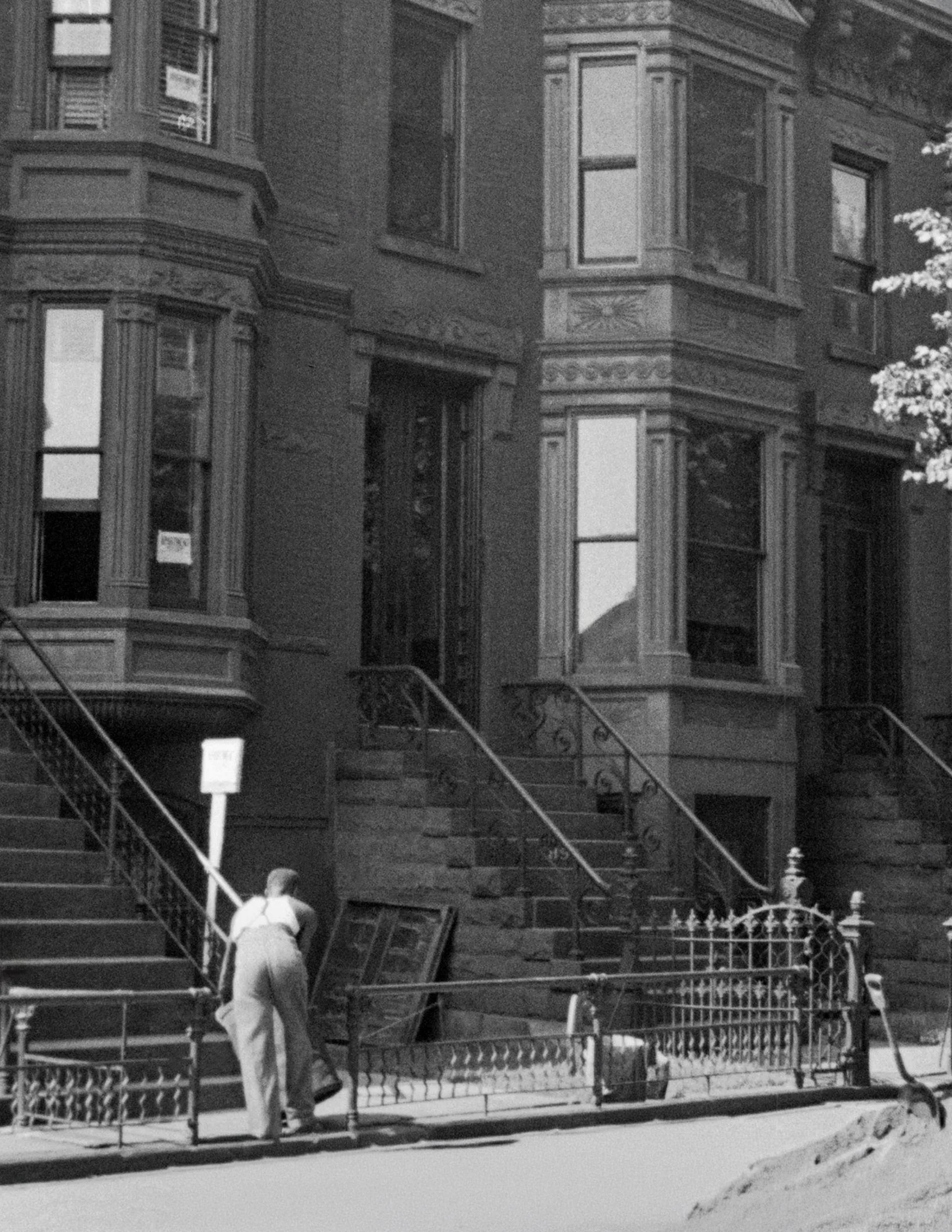 890 Sterling Place Brooklyn 02 edit crop.jpg