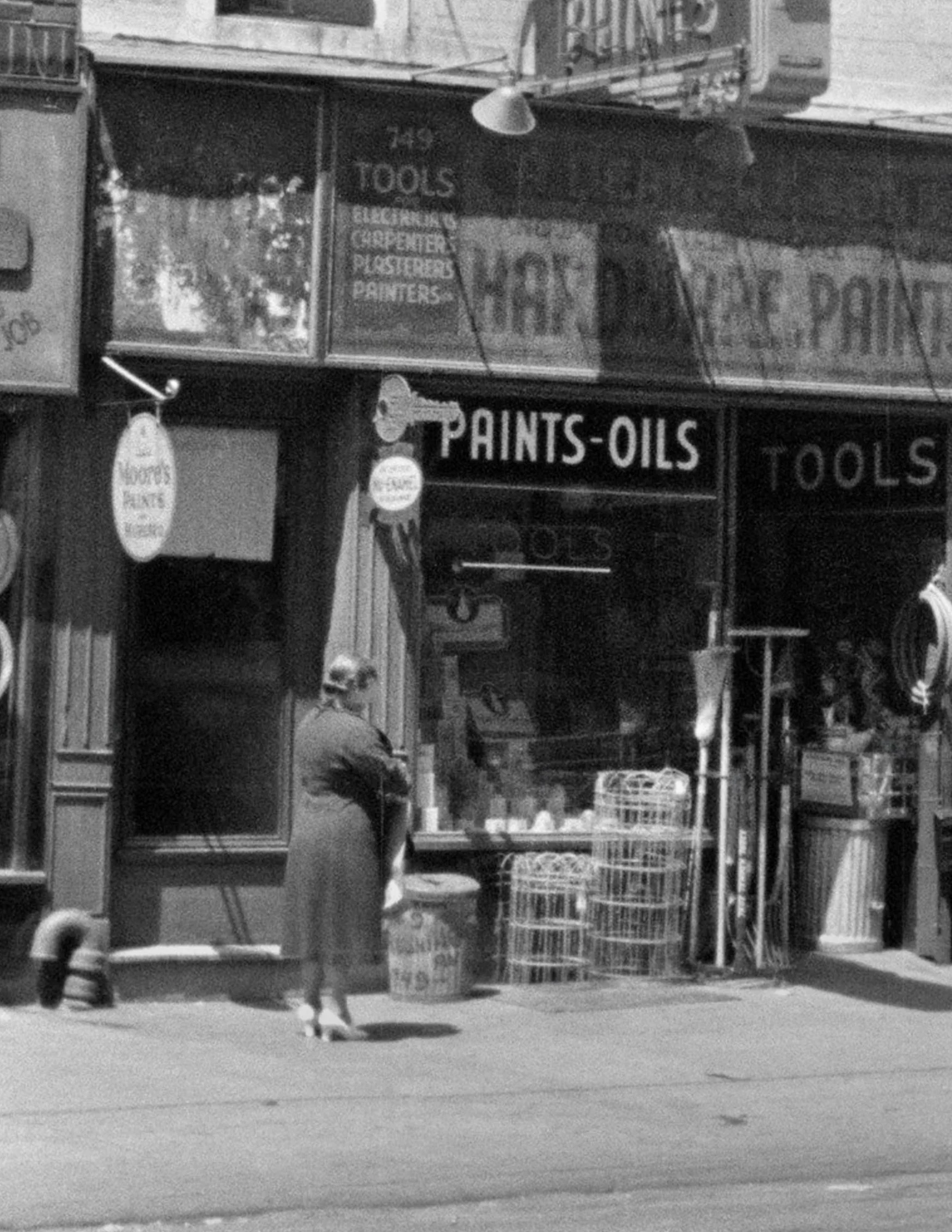 749 Flushing Avenue Brooklyn 03 edit crop.jpg