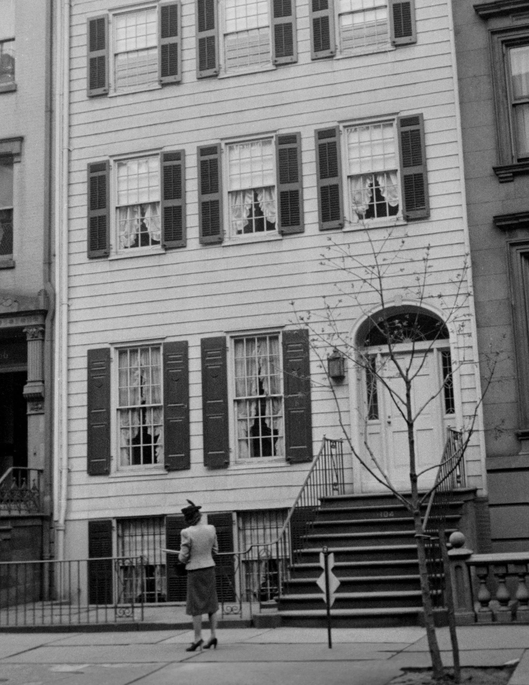 104 Willow Street Brooklyn 02 edit crop.jpg