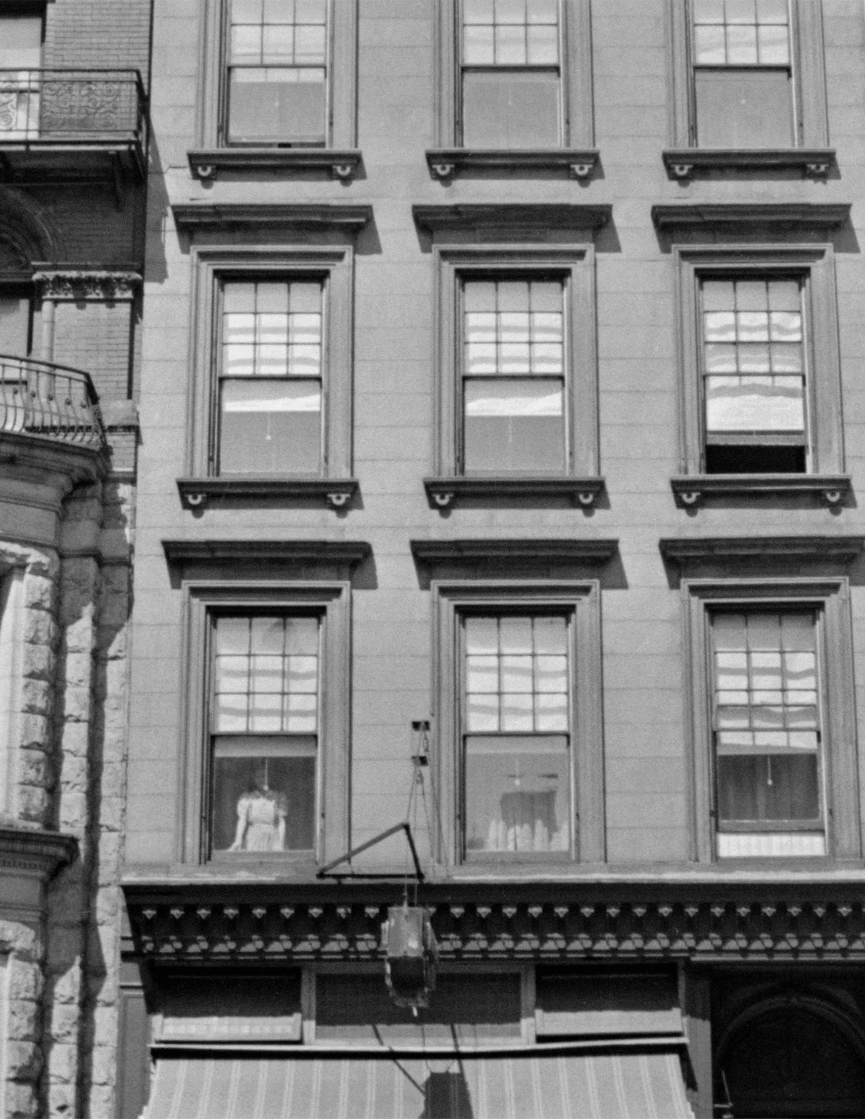 107 Montague Street Brooklyn 02 edit crop.jpg