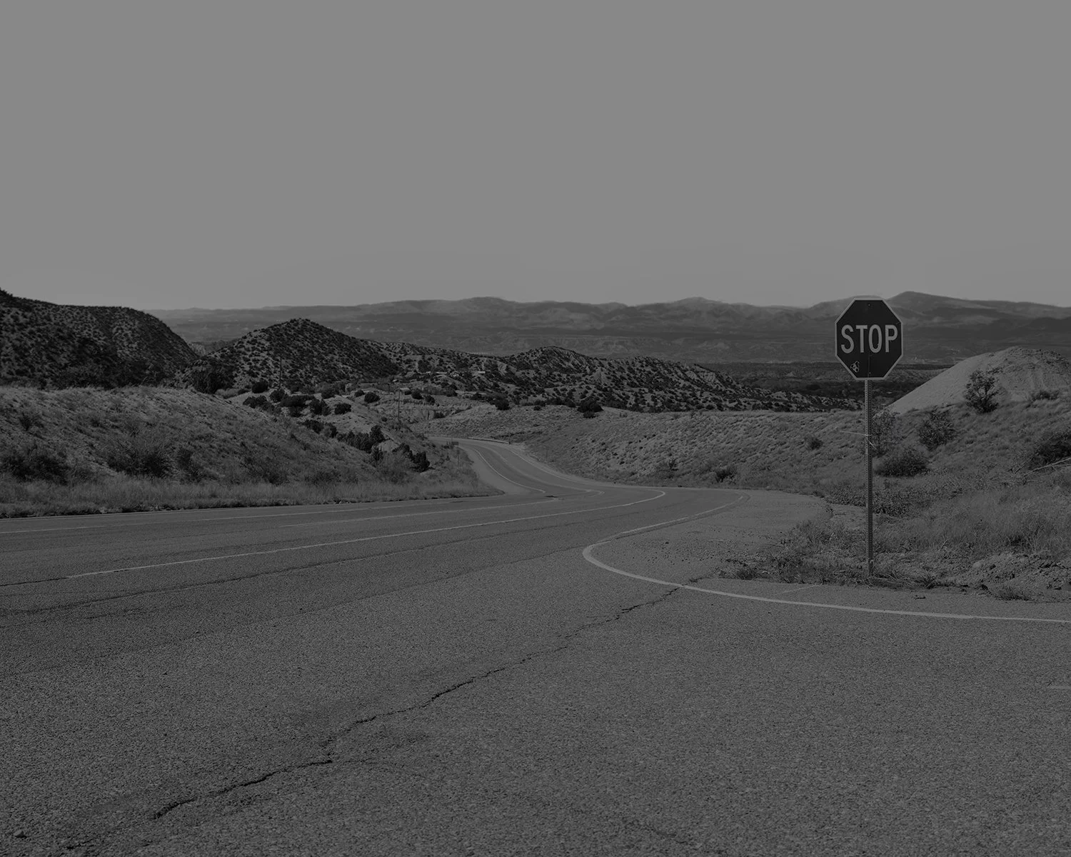 20261014 DSCF8923 bw darker 1500 x 1200.jpg