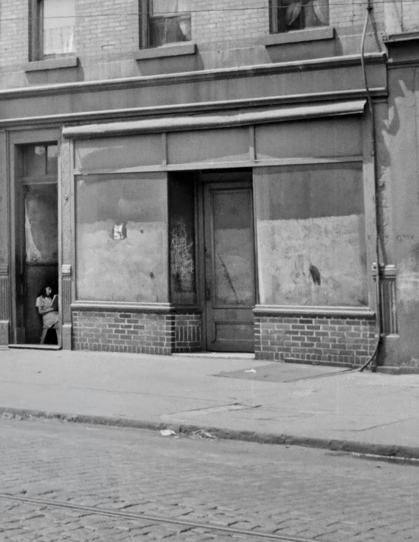 124 Hamilton Avenue crop2.jpg