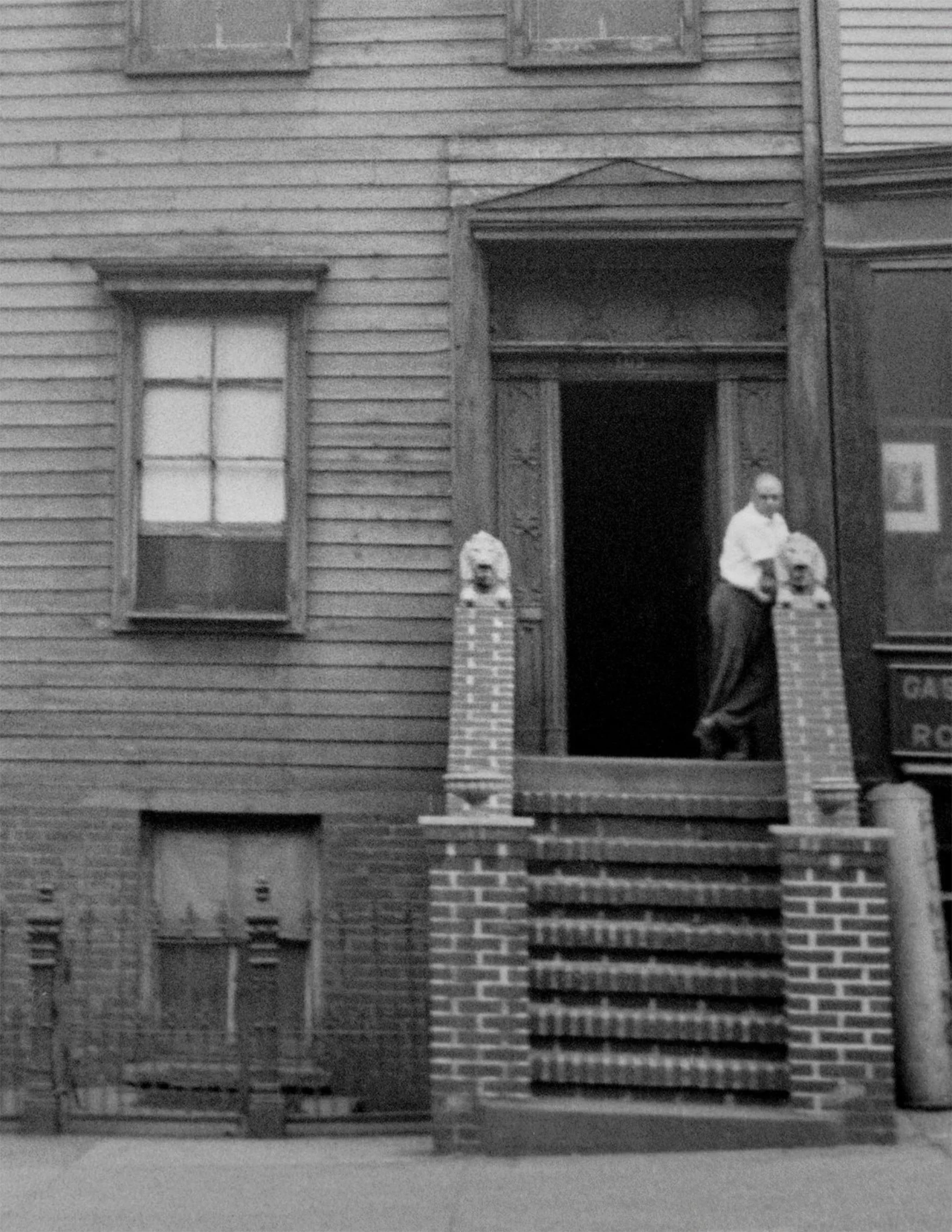 105 Washington Street Brooklyn 03 crop.jpg
