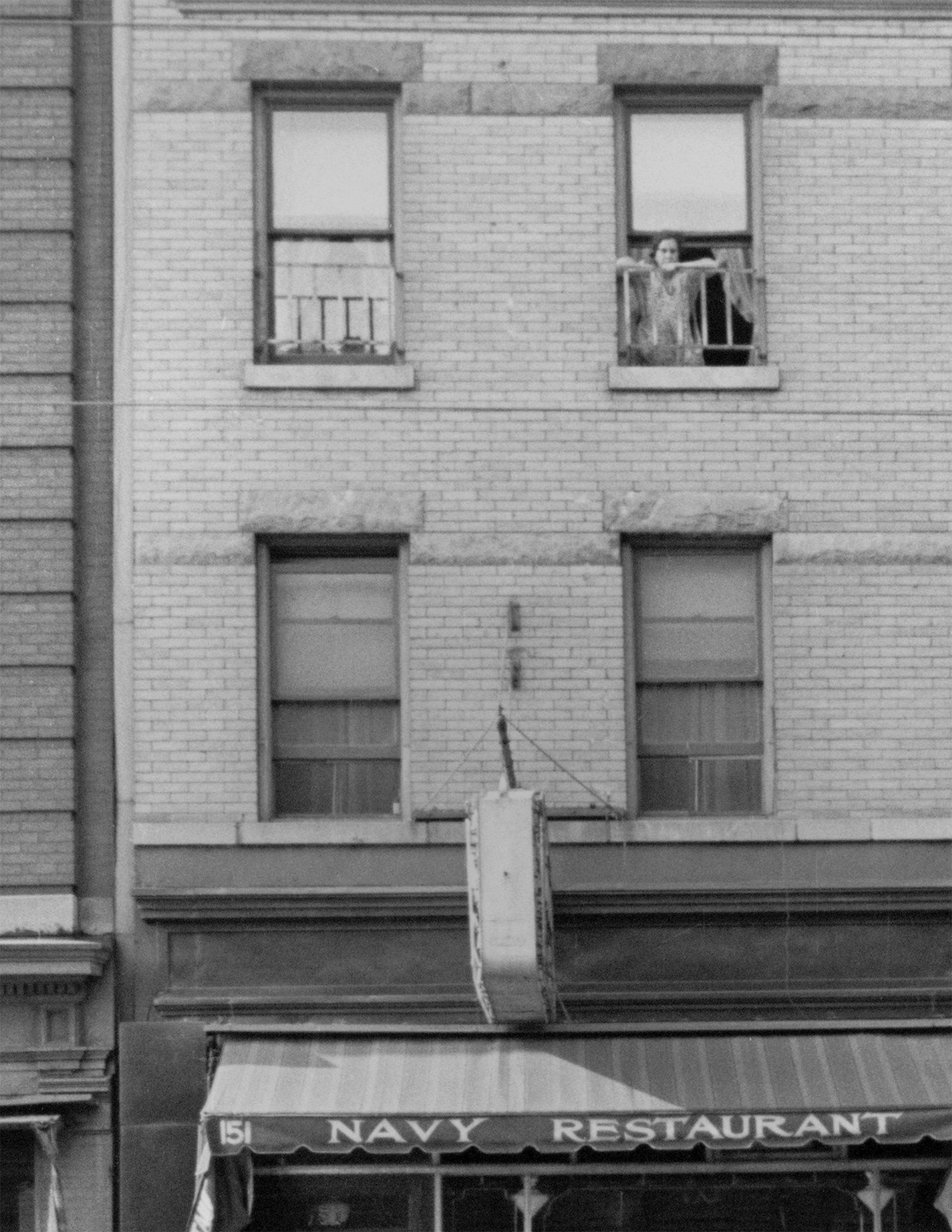 81 Sands Street Brooklyn 06 crop.jpg