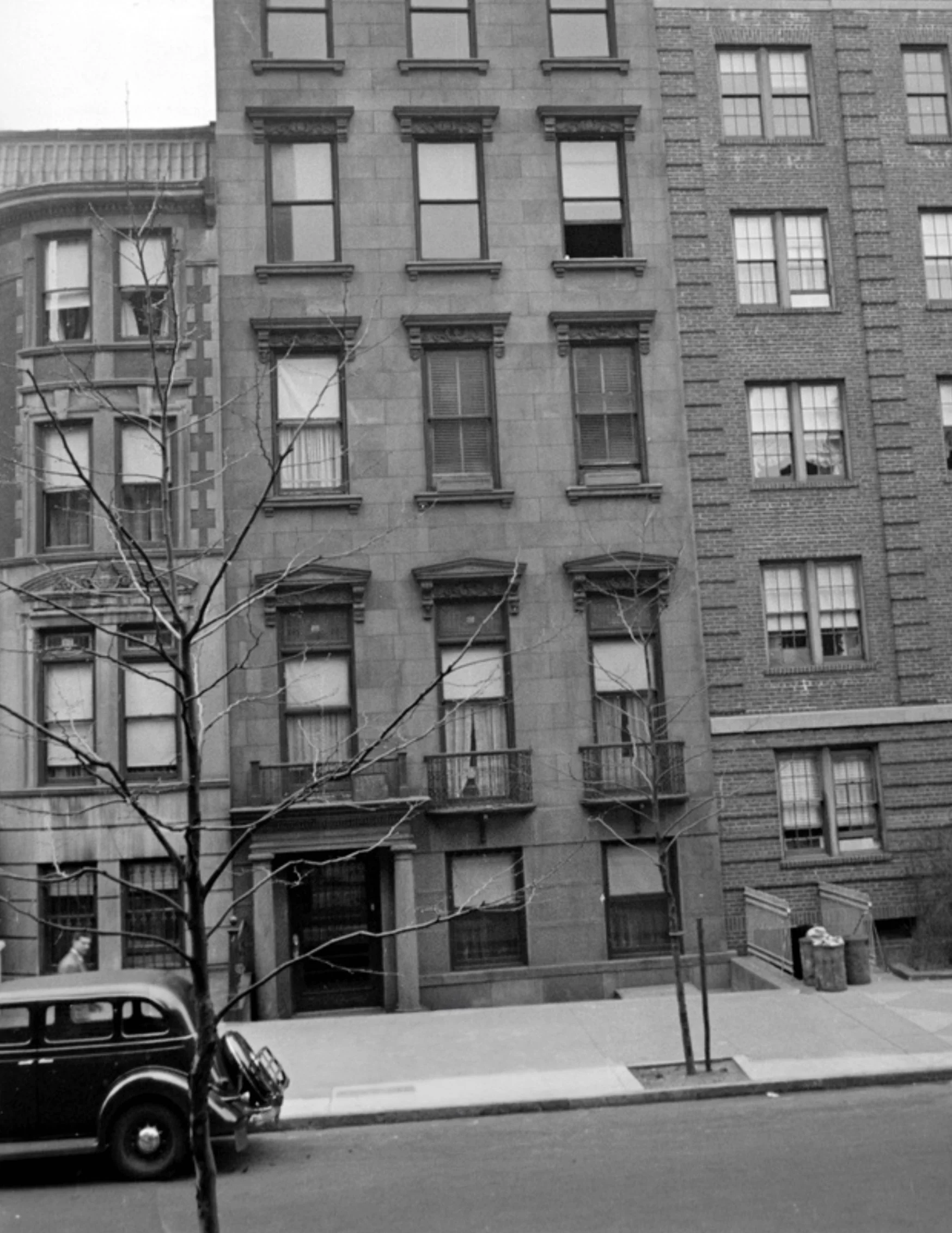 22 Pierrepont Street Brooklyn 01 crop.jpg