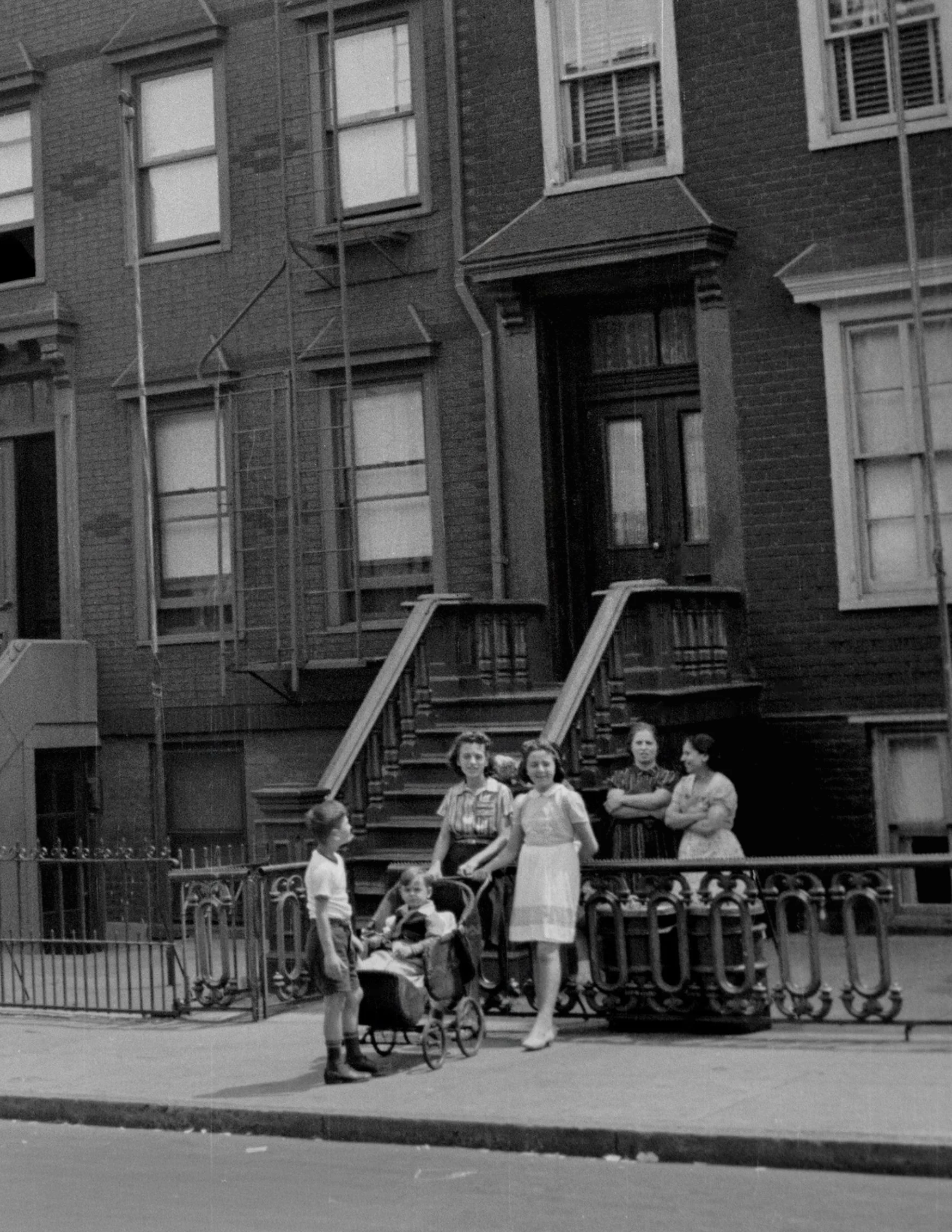 169 Skillman Street Brooklyn 02 edit crop.jpg