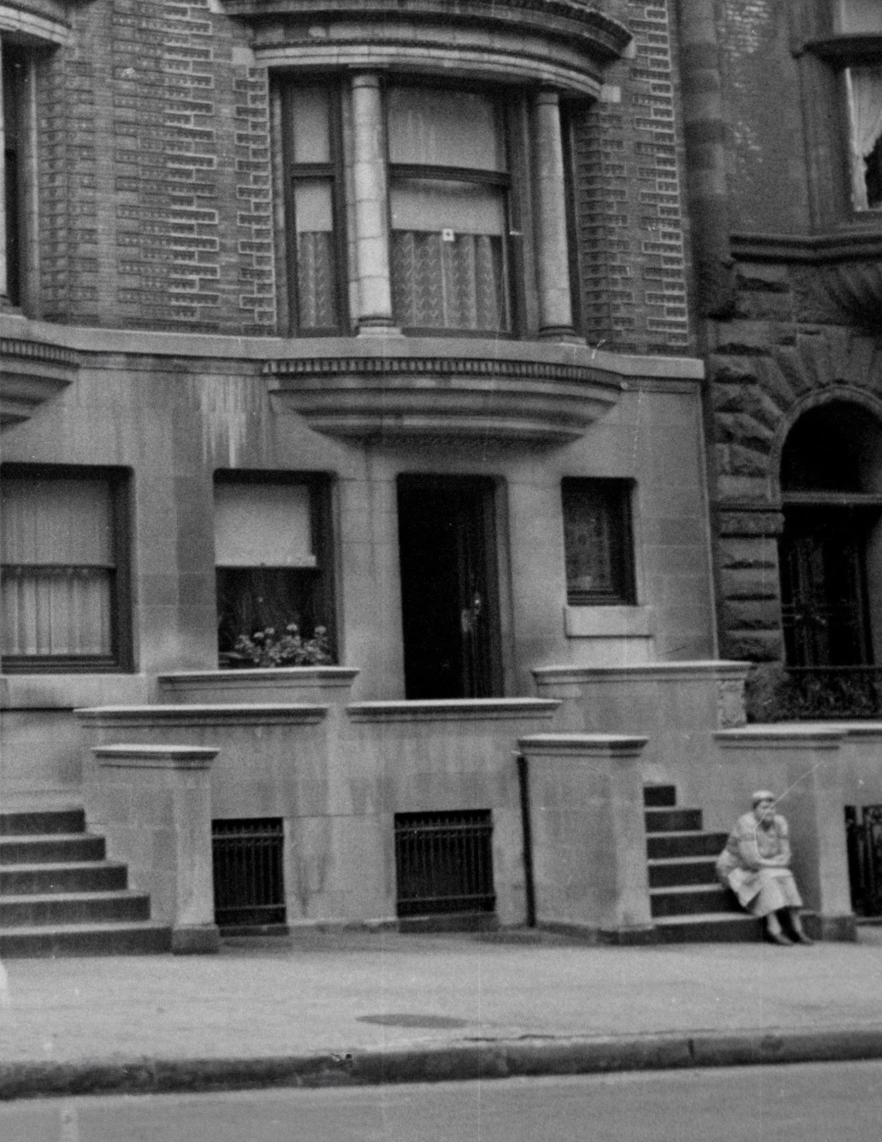 10 Pierrepont Street Brooklyn 02 crop.jpg