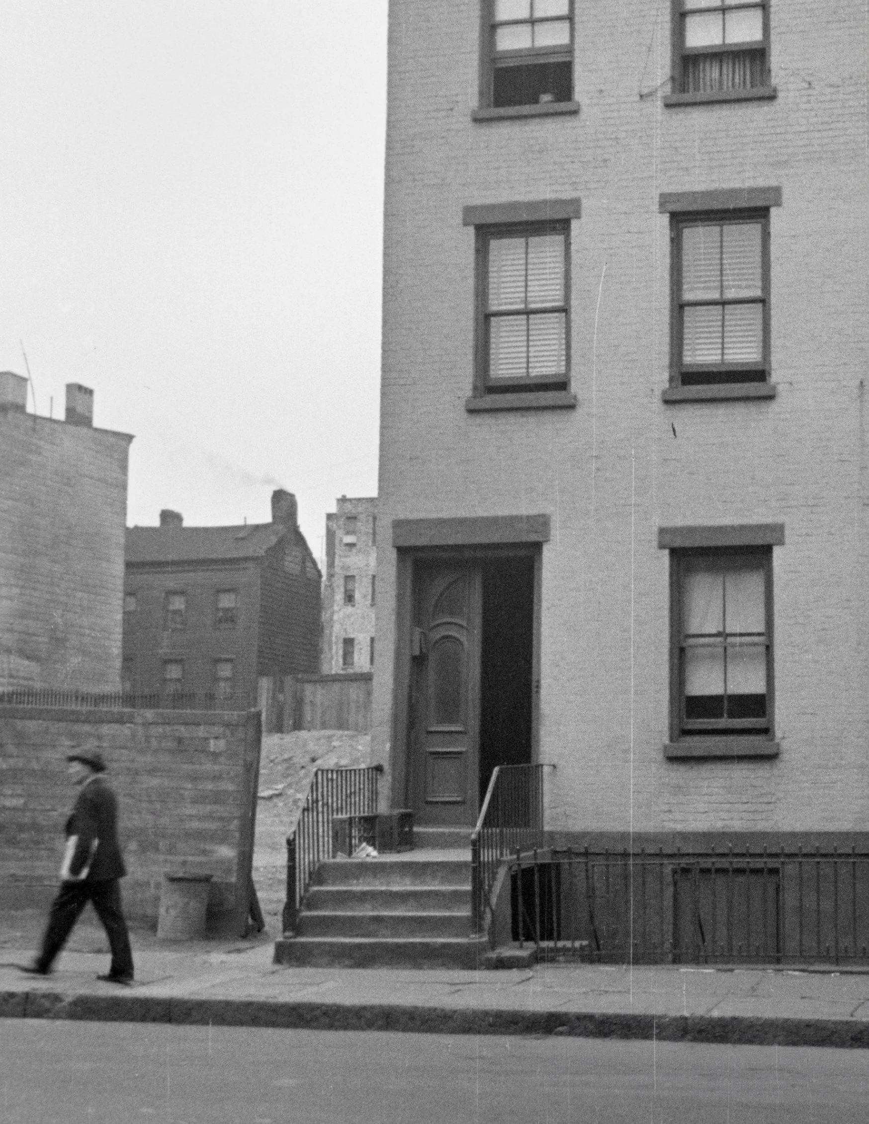 122 York Street Brooklyn 02 edit crop.jpg