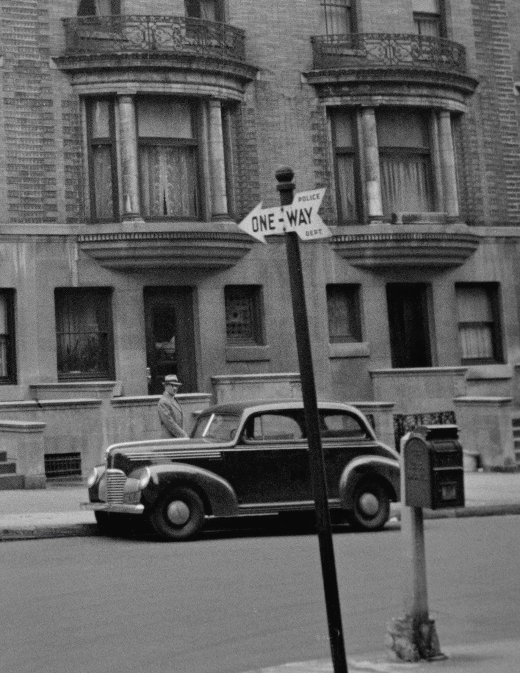 14 Pierrepont Street Brooklyn 02 crop.jpg