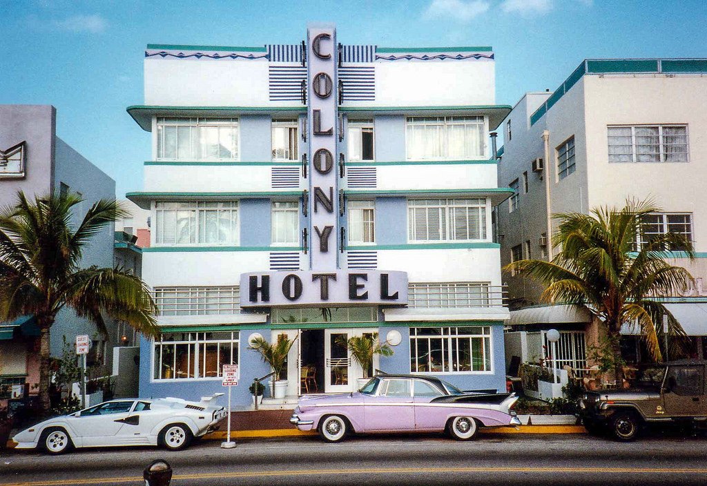 1980s Colony hotel.jpg