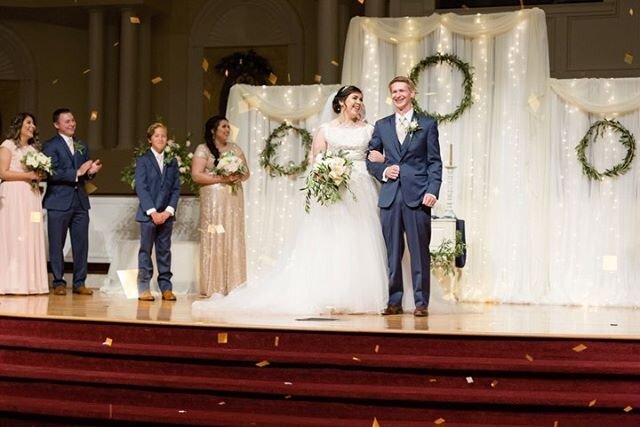 Happy Anniversary to @stephenbaumgartner &amp; @abbybaum17 🎉💕
Wow, 3 years already?!? Only a lifetime to go!
*
*
#charliekainephotography #weddinganniversary 
Shout out to my second shooter @driftheaven 🙌🏾